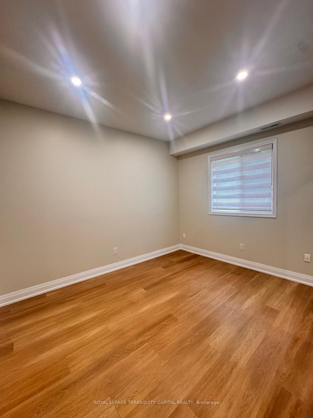 Photo 24 of Unit Upper, 344 Edgehill Drive, Barrie, Sandy Hollow — HOMEH