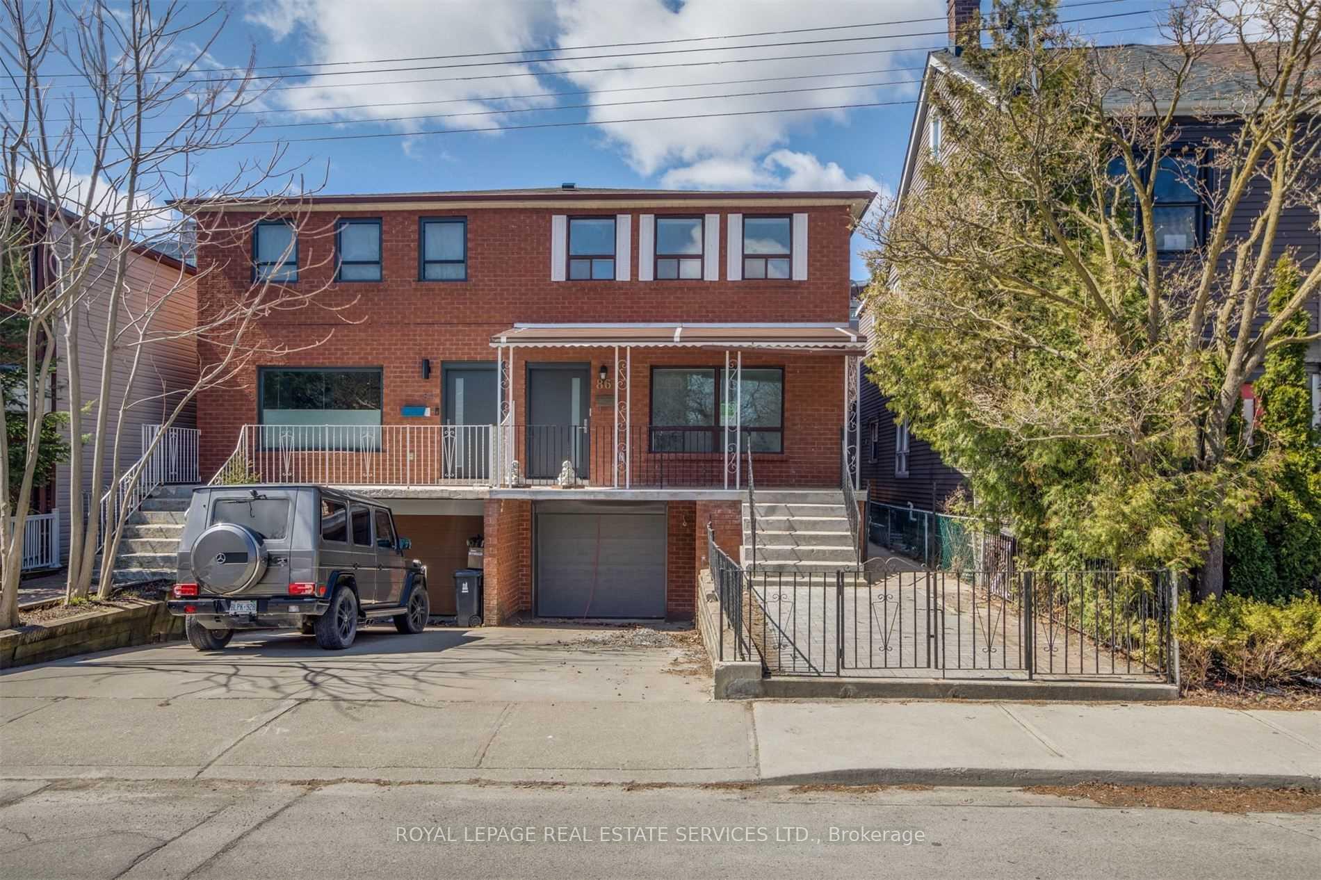 Front of Unit Main, 86 Givins Street