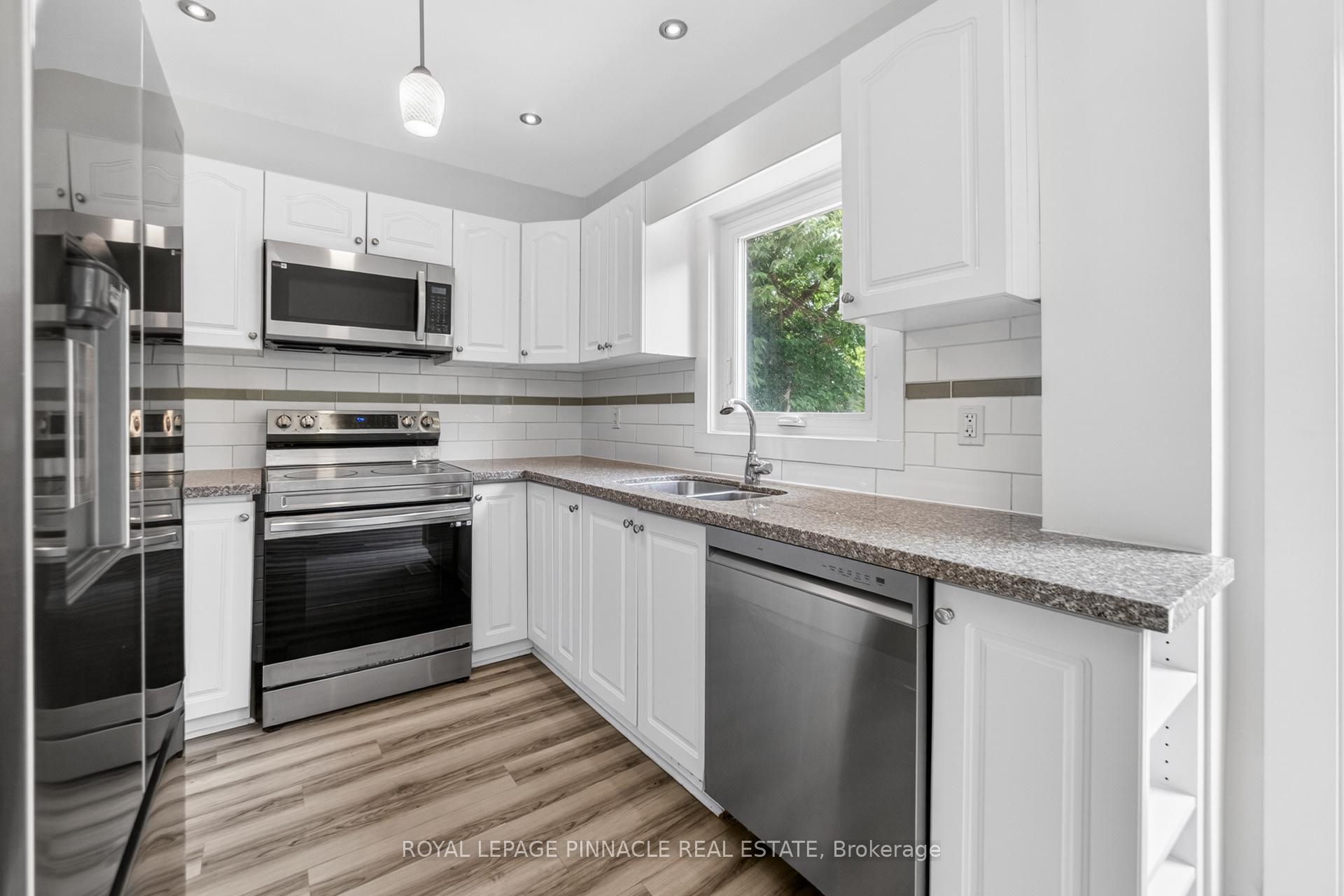 Photo 18 of 11 Elizabeth Street, Markham, Old Markham Village — HOMEH