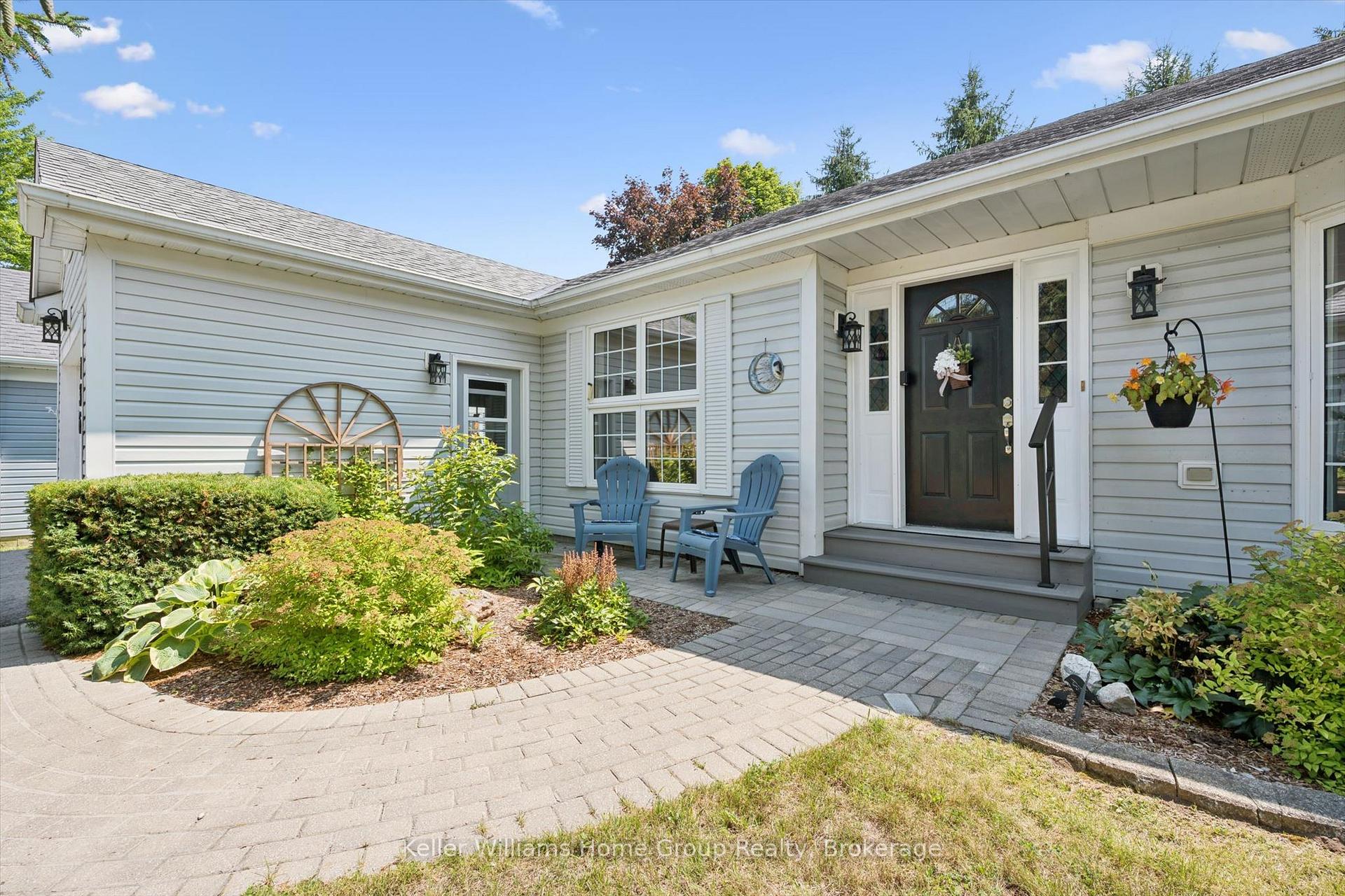 Photo 4 of 136 Bristlecone Crescent, Centre Wellington, Belwood — HOMEH