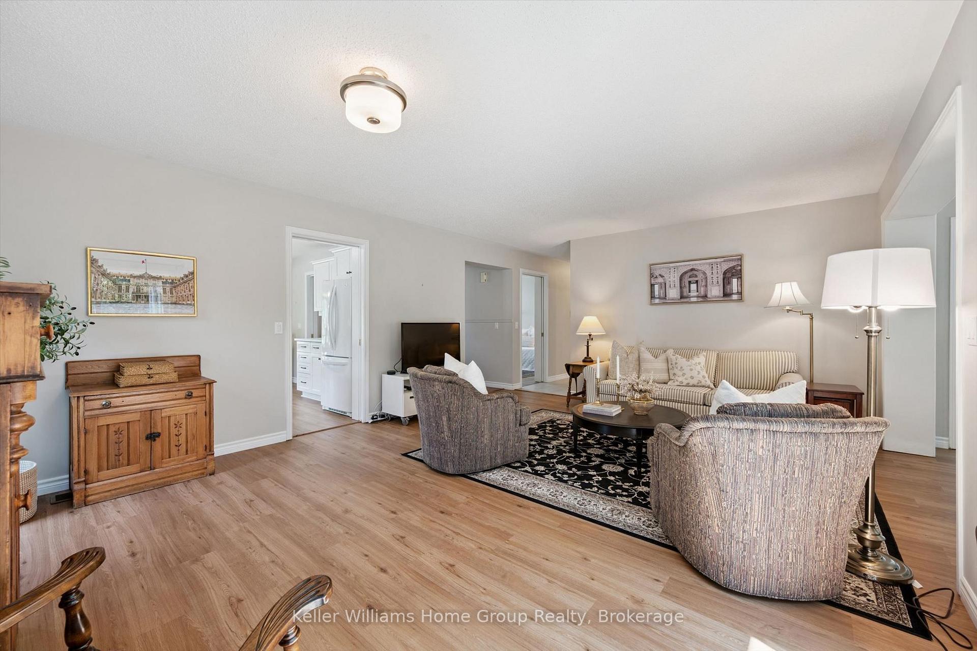 Photo 13 of 136 Bristlecone Crescent, Centre Wellington, Belwood — HOMEH