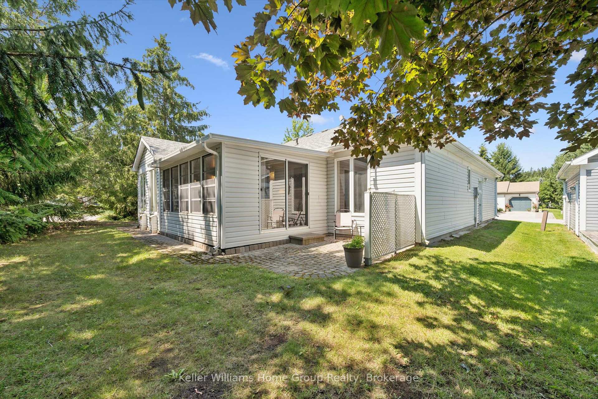 Photo 29 of 136 Bristlecone Crescent, Centre Wellington, Belwood — HOMEH