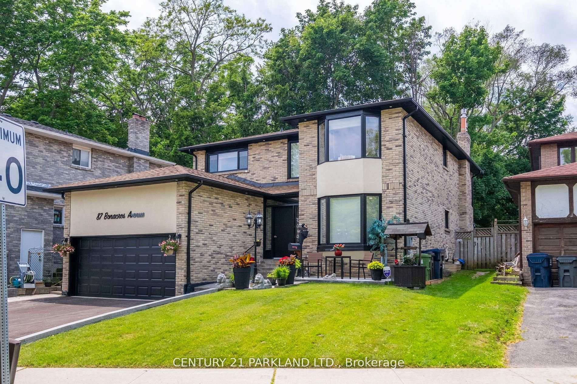 Photo of 87 Bonacres Avenue