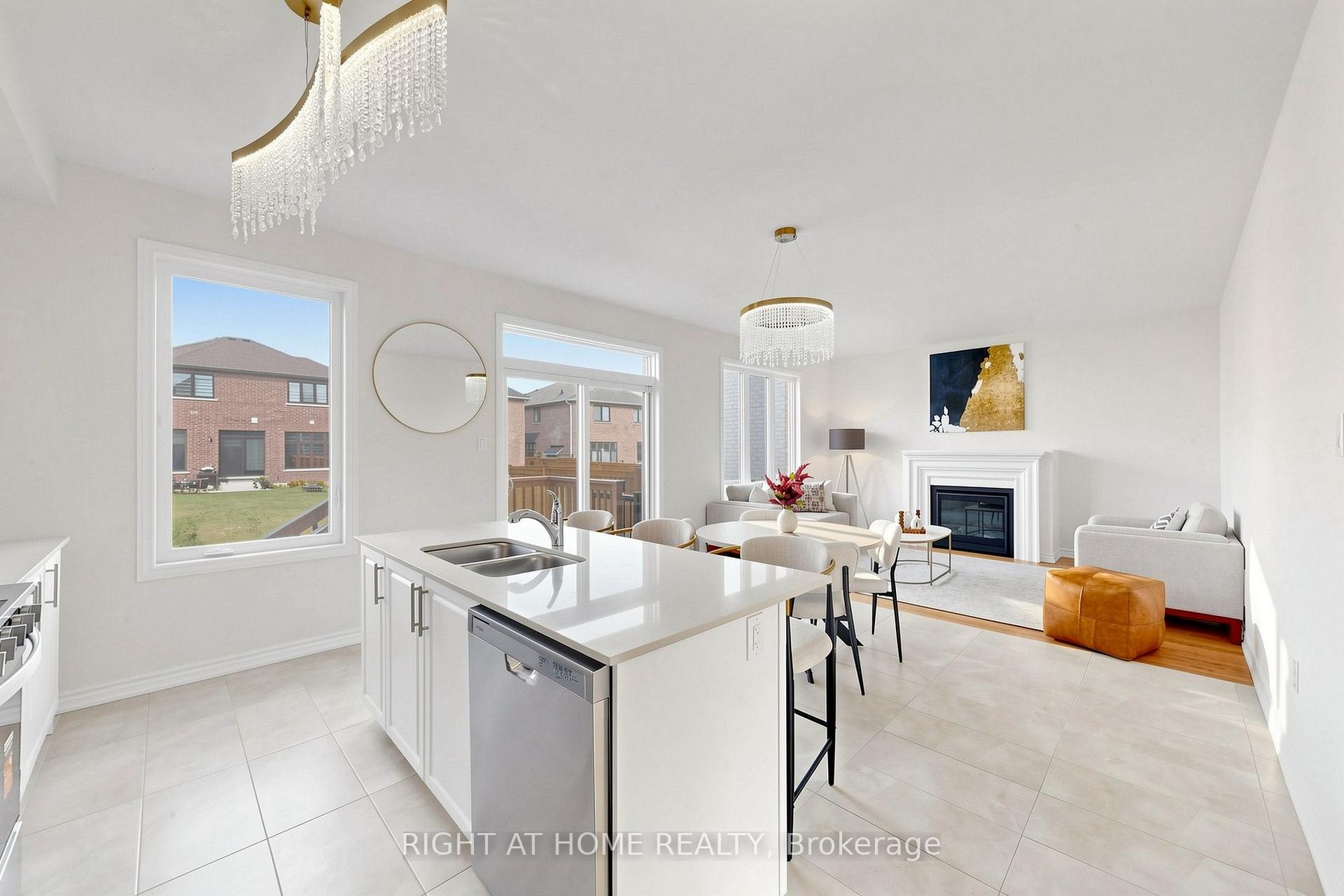 Photo 48 of 40 Ainslie Hill Crescent, Georgina, Sutton & Jackson's Point — HOMEH