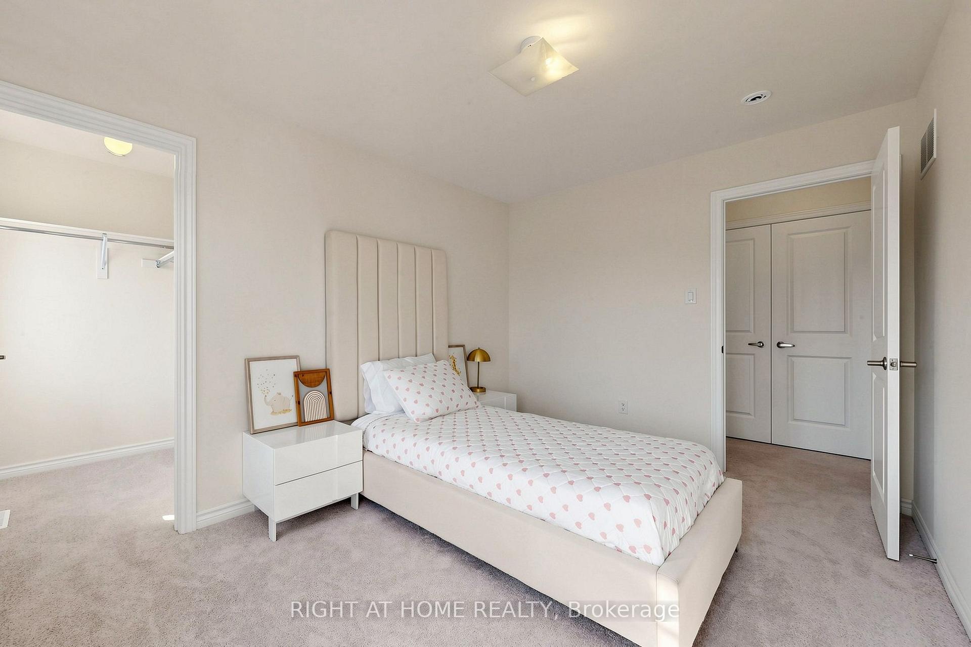 Photo 64 of 40 Ainslie Hill Crescent, Georgina, Sutton & Jackson's Point — HOMEH