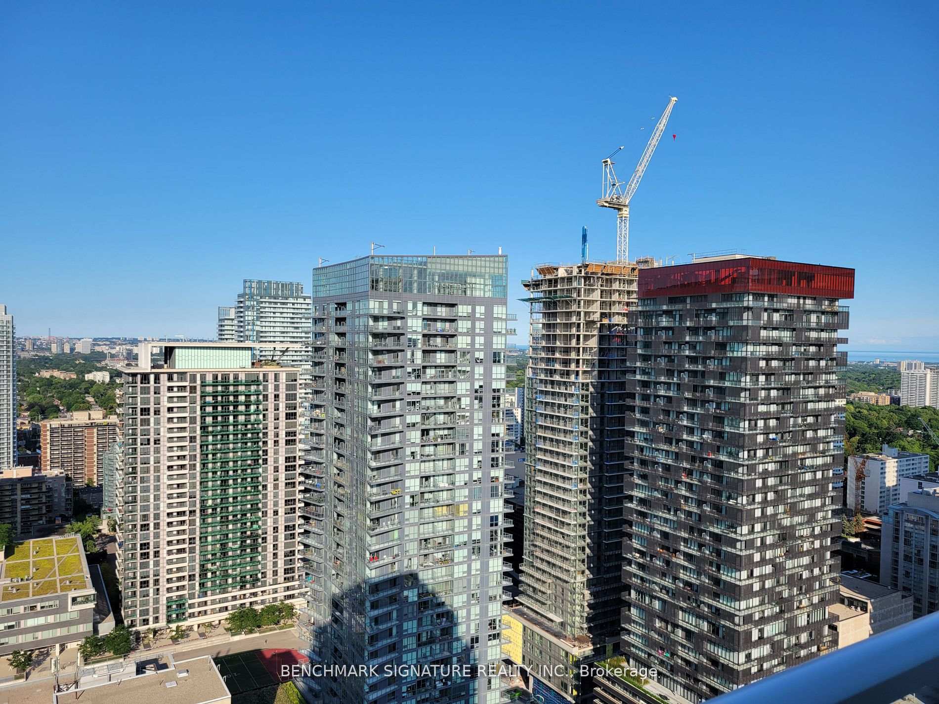 Photo 2 of Unit 2903, 33 Helendale Avenue, Toronto, Yonge-Eglinton — HOMEH