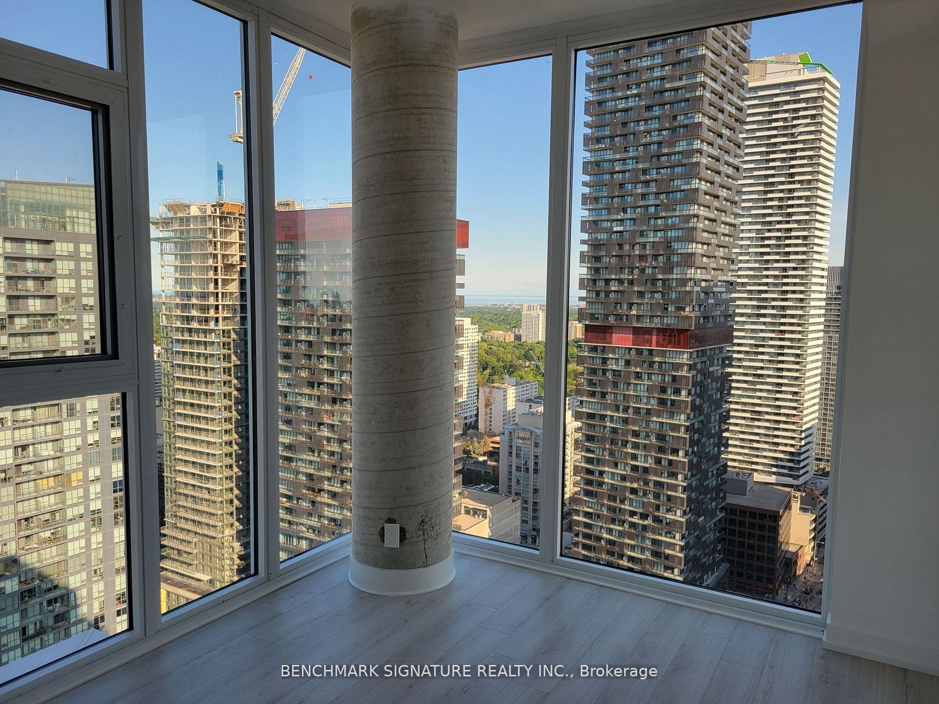 Photo 5 of Unit 2903, 33 Helendale Avenue, Toronto, Yonge-Eglinton — HOMEH