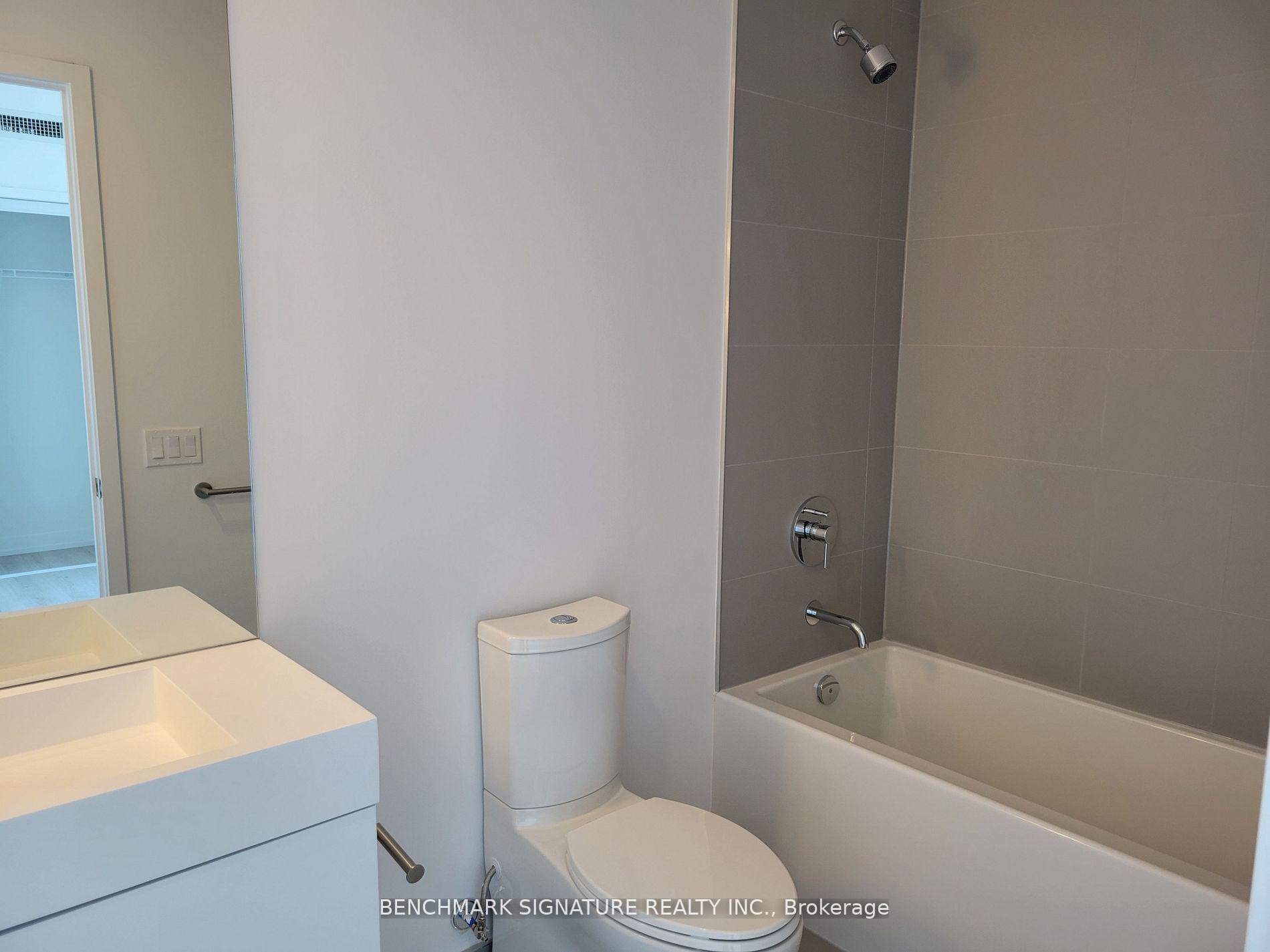 Photo 10 of Unit 2903, 33 Helendale Avenue, Toronto, Yonge-Eglinton — HOMEH