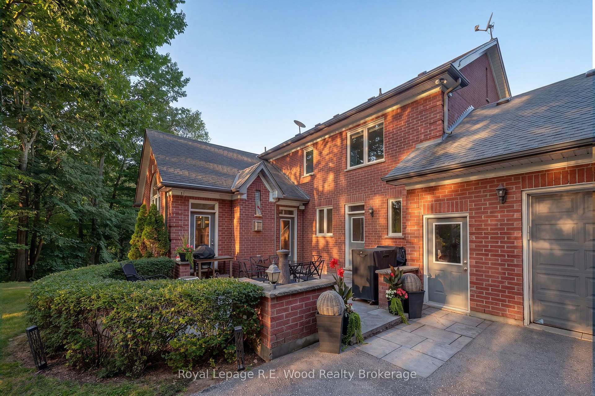 Photo 45 of 7335 Pack Road, London, South V — HOMEH
