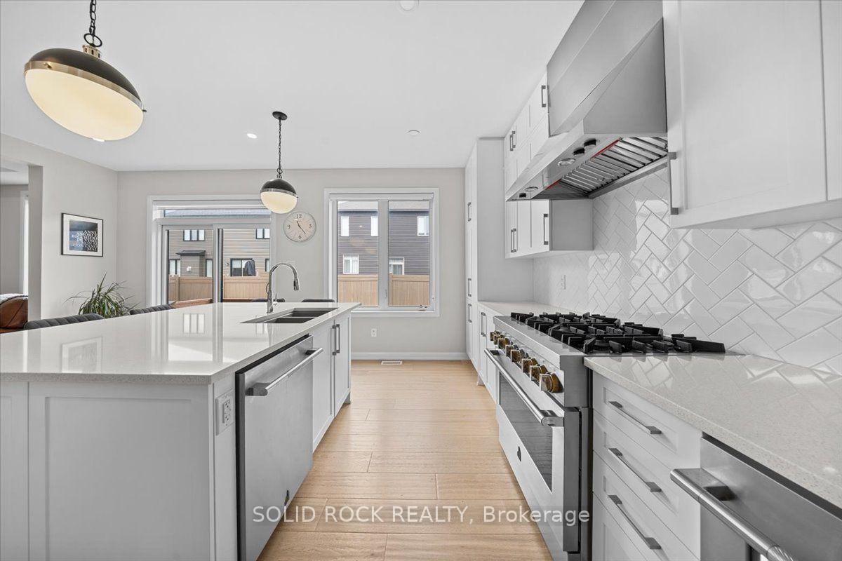 Photo 15 of 74 Ascari Road, Ottawa, Mahogany Community — HOMEH