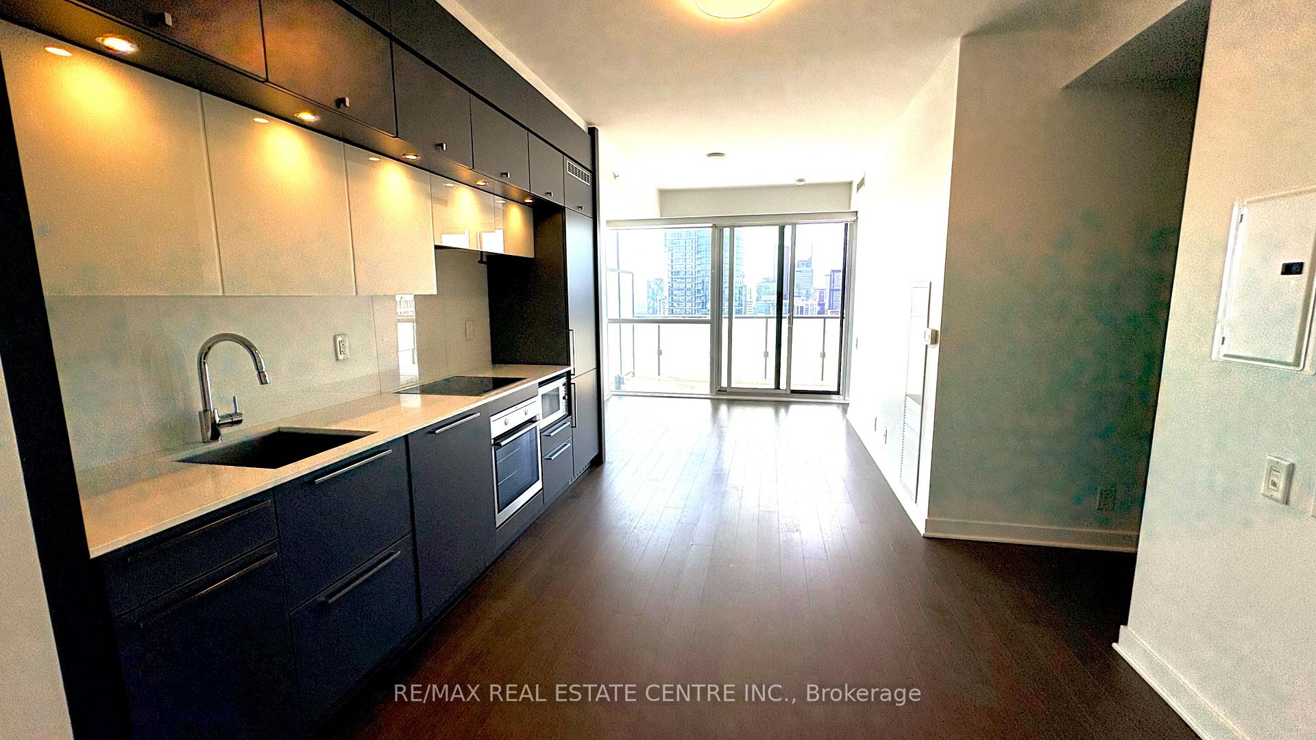 Photo 2 of Unit 4710, 15 Grenville Street, Toronto, Bay Street Corridor — HOMEH
