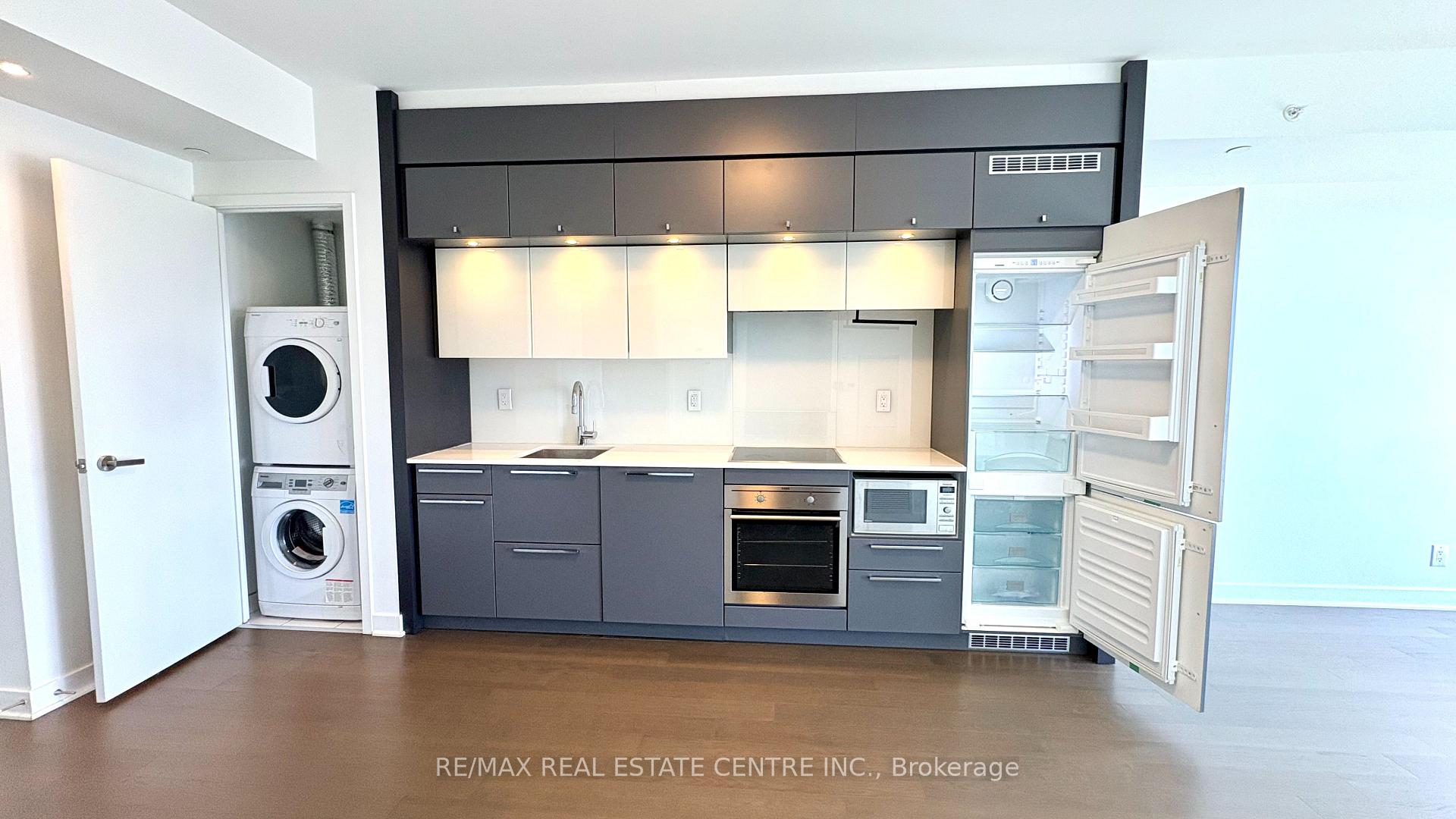 Photo 4 of Unit 4710, 15 Grenville Street, Toronto, Bay Street Corridor — HOMEH