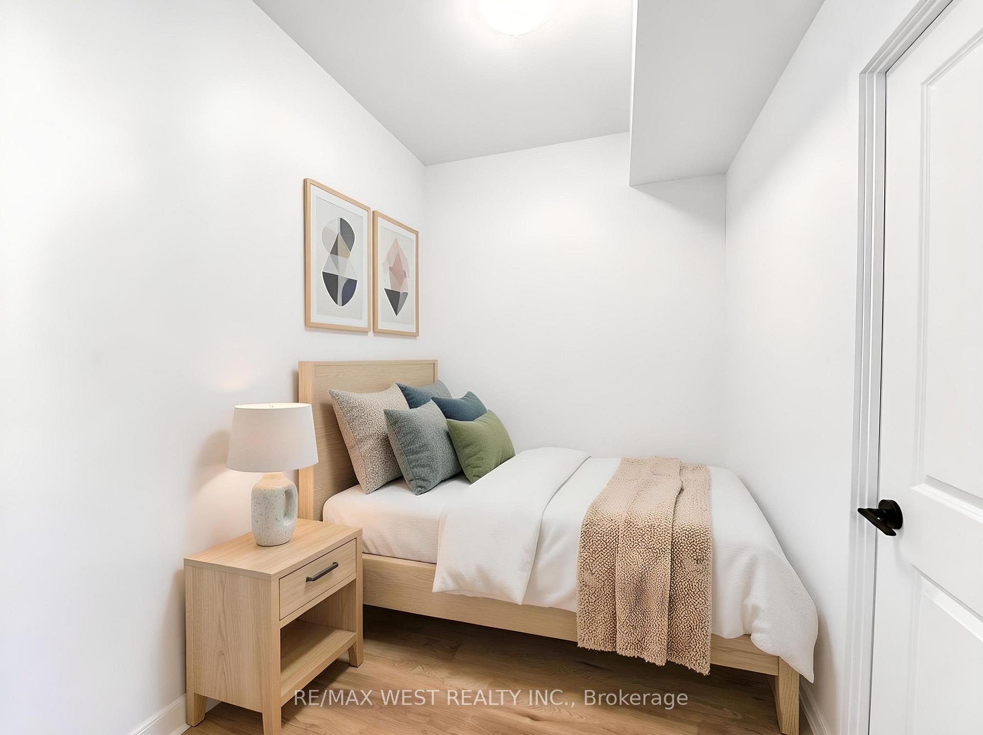 Photo 6 of Unit 310, 2075 Lakeshore Road, Burlington, Brant — HOMEH