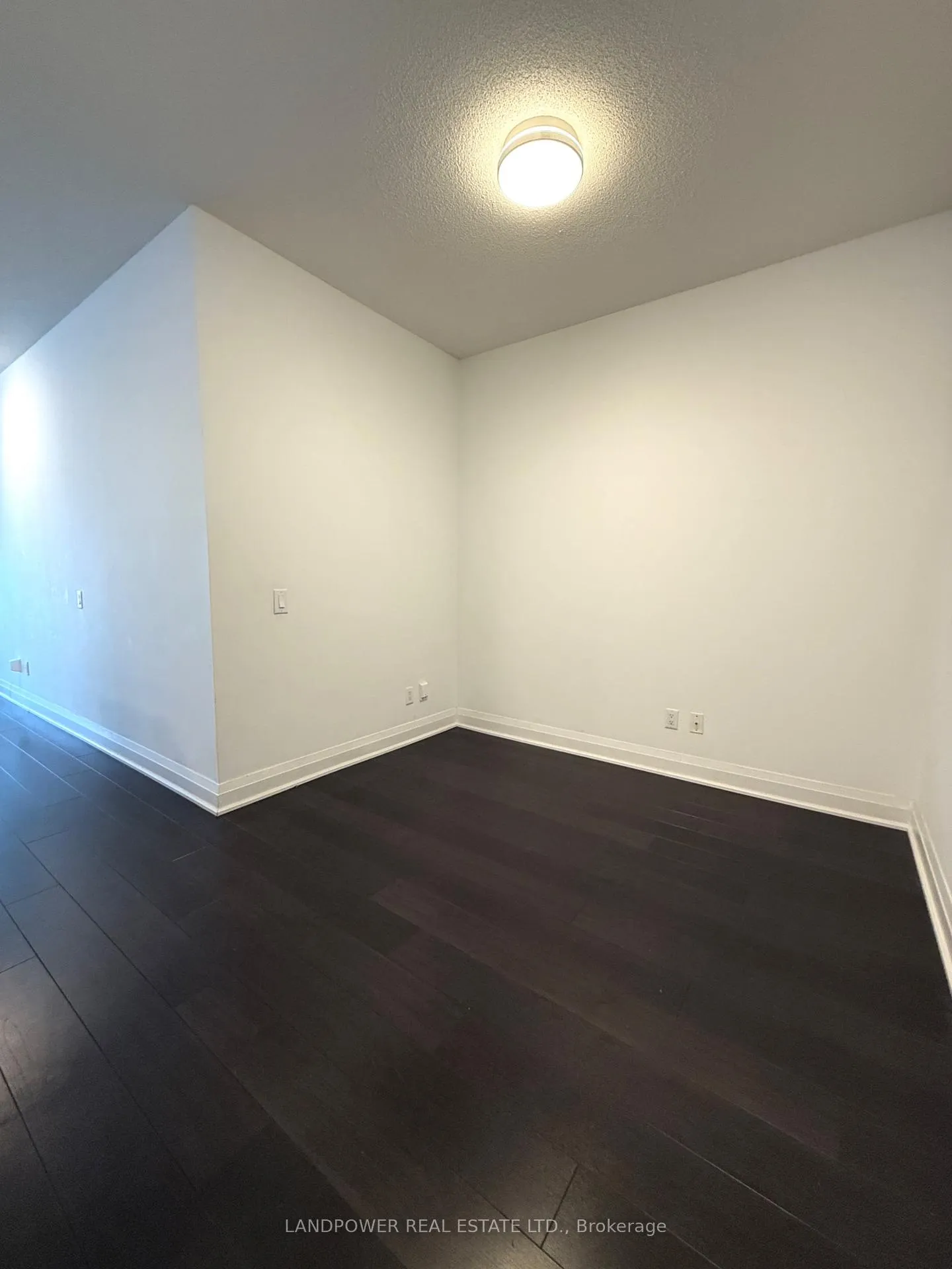 Photo 3 of Unit 306, 83 Redpath Avenue, Toronto, Mount Pleasant West — HOMEH
