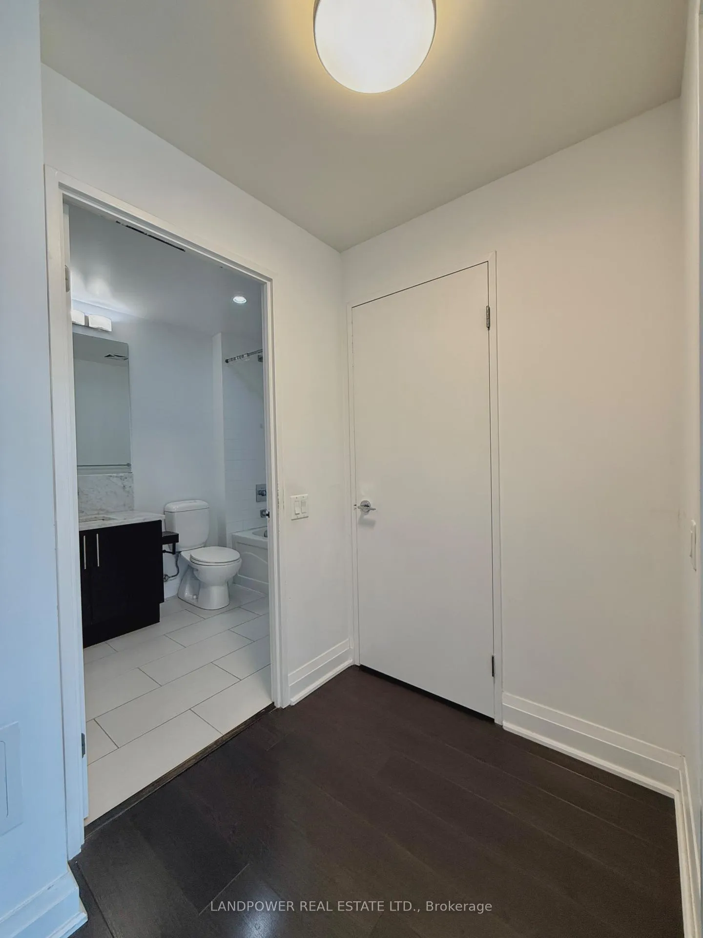 Photo 12 of Unit 306, 83 Redpath Avenue, Toronto, Mount Pleasant West — HOMEH