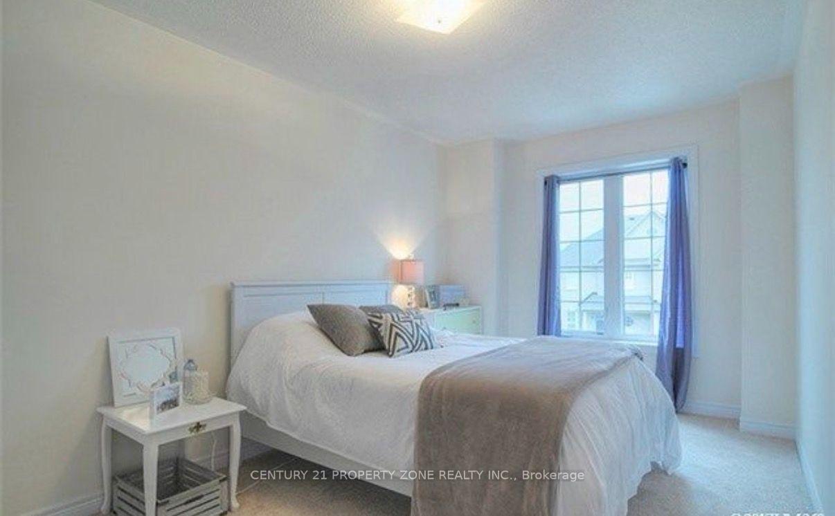 Photo 10 of 38 Banbridge Crescent, Brampton, Credit Valley — HOMEH