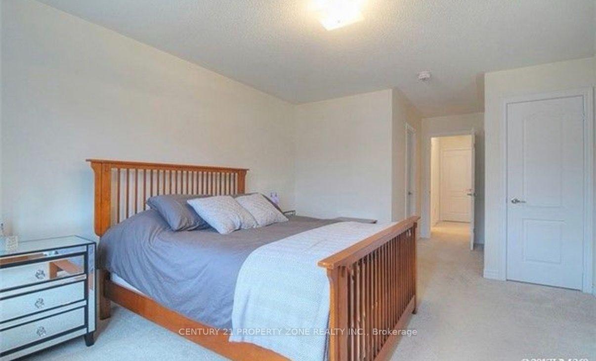 Photo 12 of 38 Banbridge Crescent, Brampton, Credit Valley — HOMEH