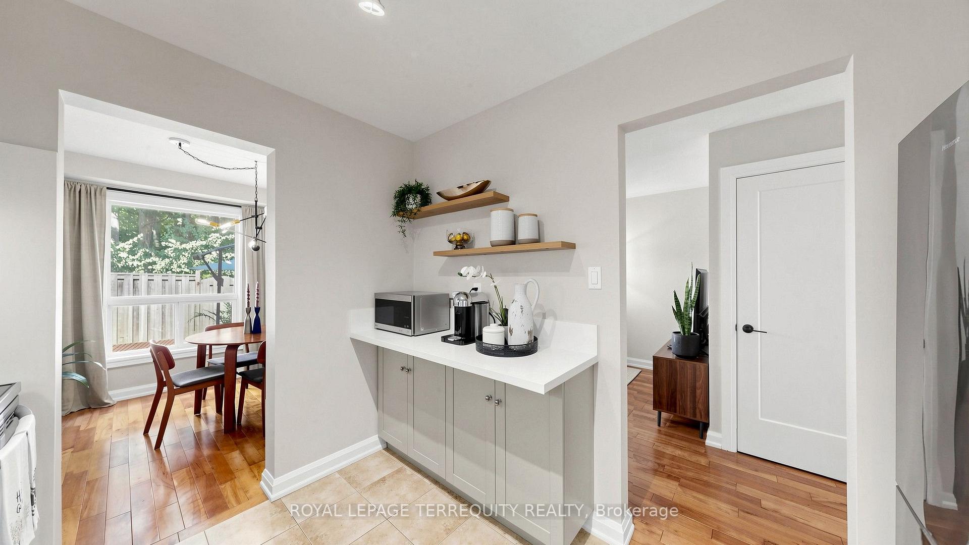 Photo 12 of Unit 18, 18 Morley Crescent, Brampton, Central Park — HOMEH