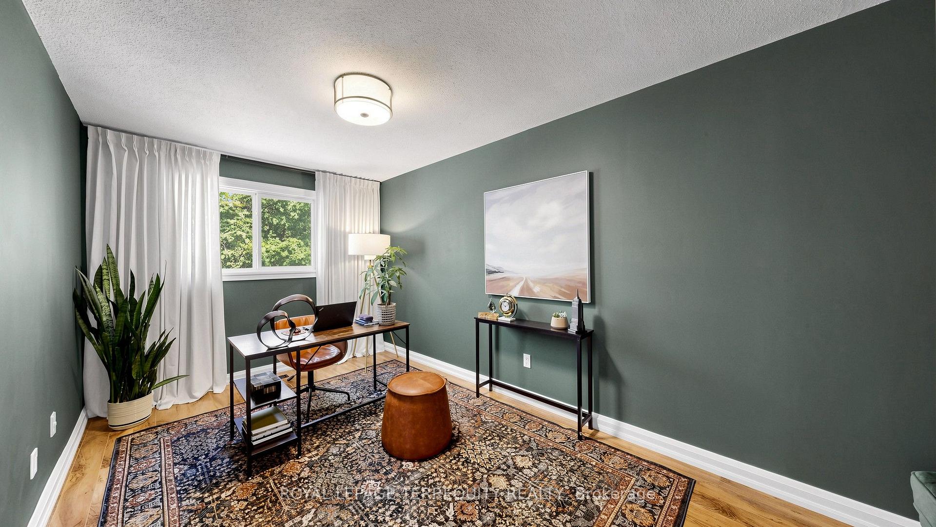 Photo 14 of Unit 18, 18 Morley Crescent, Brampton, Central Park — HOMEH