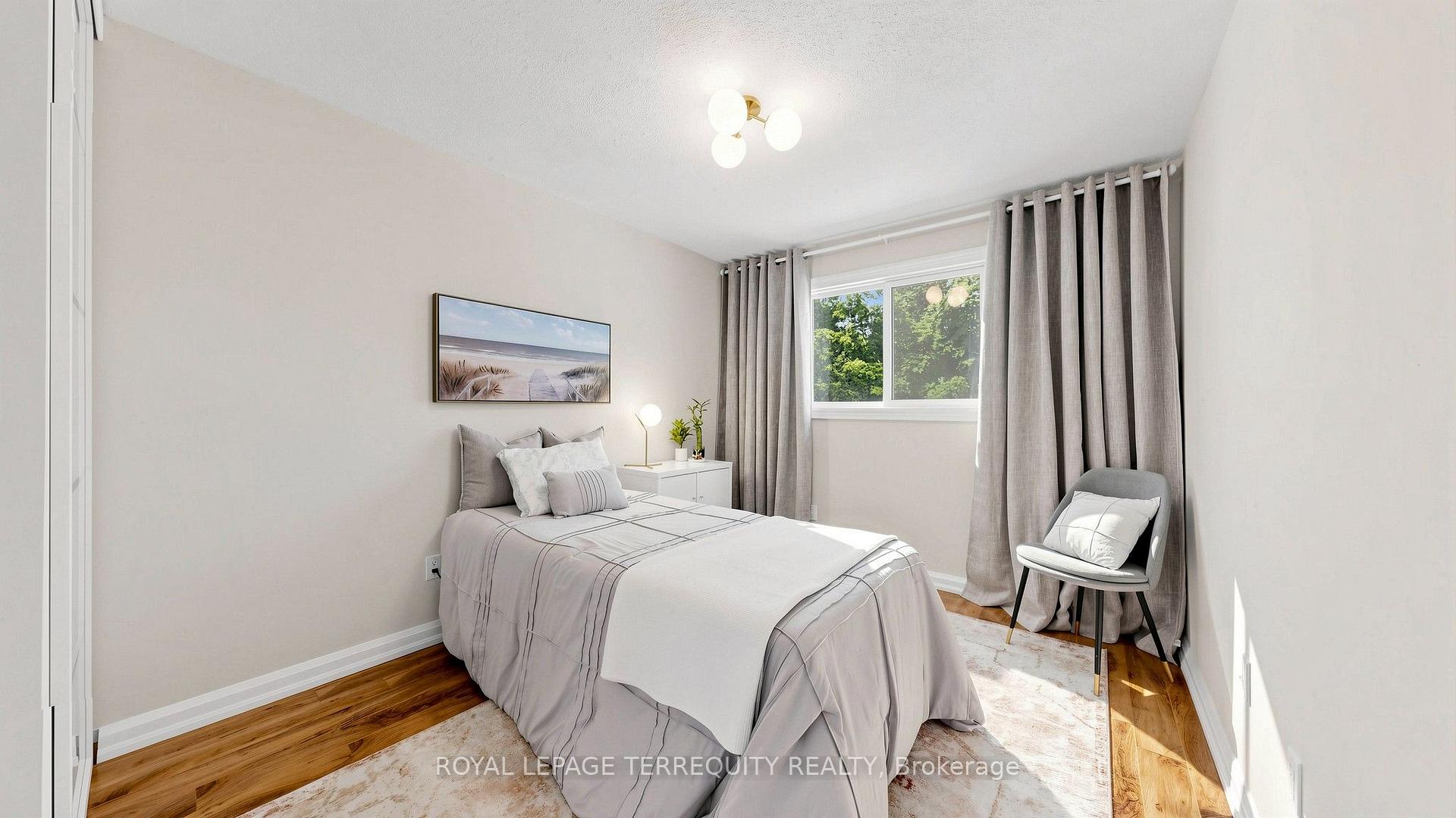 Photo 26 of Unit 18, 18 Morley Crescent, Brampton, Central Park — HOMEH