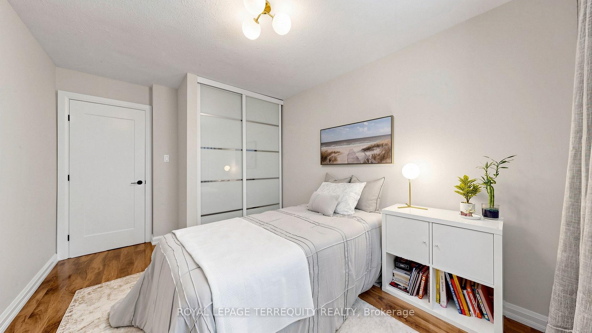 Photo 27 of Unit 18, 18 Morley Crescent, Brampton, Central Park — HOMEH