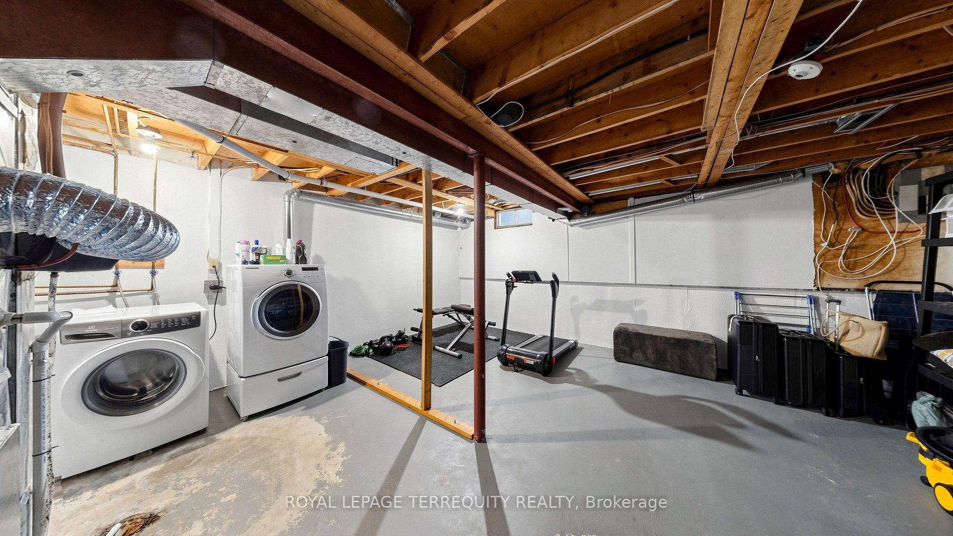 Photo 30 of Unit 18, 18 Morley Crescent, Brampton, Central Park — HOMEH