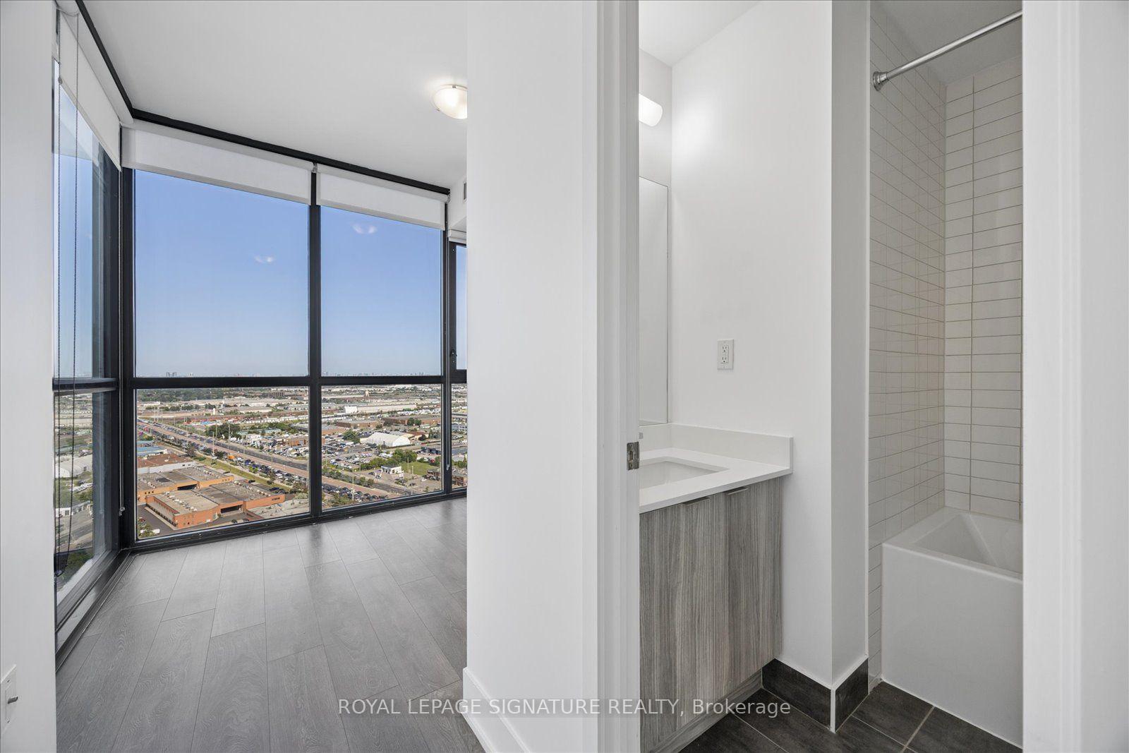Photo 30 of Unit 2708, 2908 Highway 7, Vaughan, Concord — HOMEH