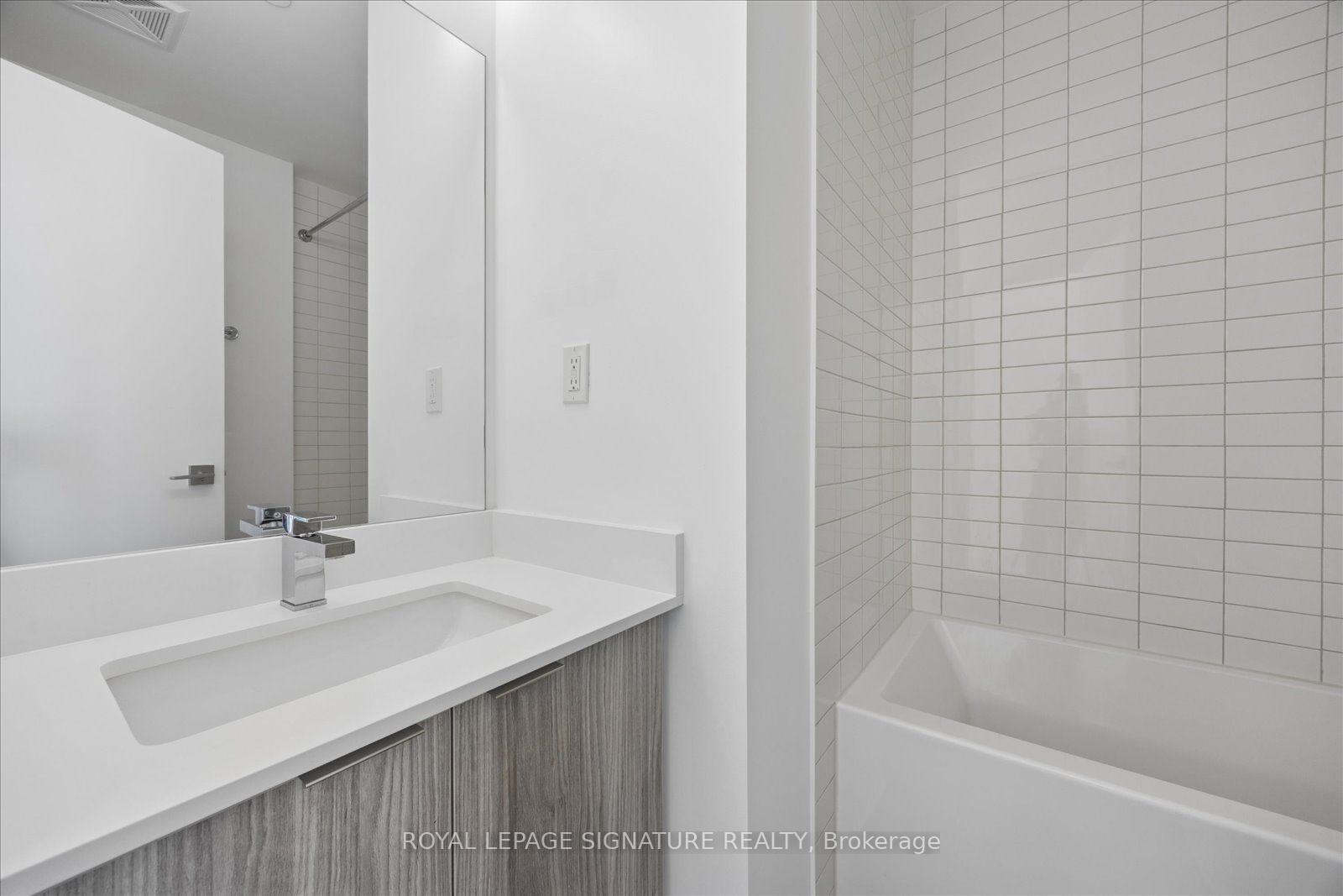 Photo 32 of Unit 2708, 2908 Highway 7, Vaughan, Concord — HOMEH