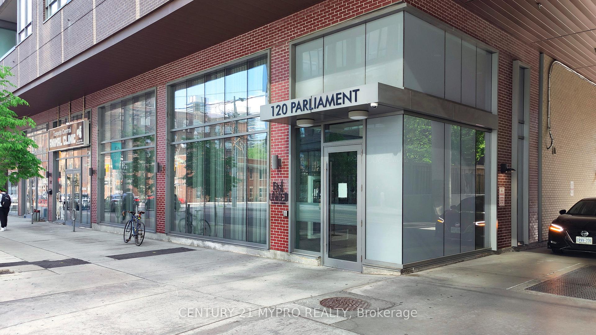 Front of Unit 404, 120 Parliament Street
