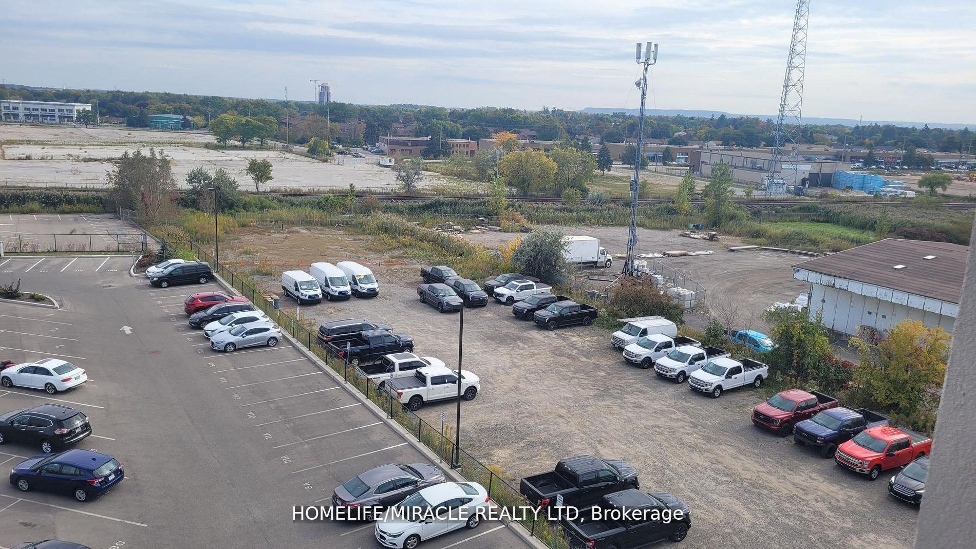 Photo 13 of Unit 607, 716 Main Street E, Milton, Timberlea — HOMEH