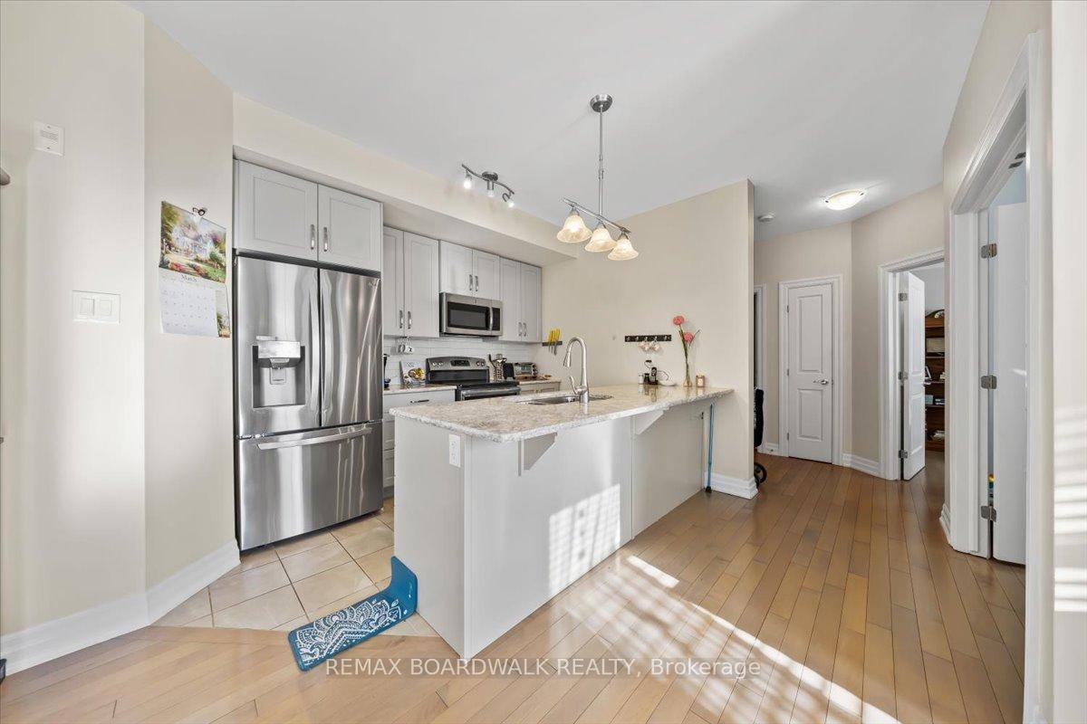 Photo 5 of Unit B102, 210 Janka Private, Ottawa, Kanata - Emerald Meadows/Trailwest — HOMEH
