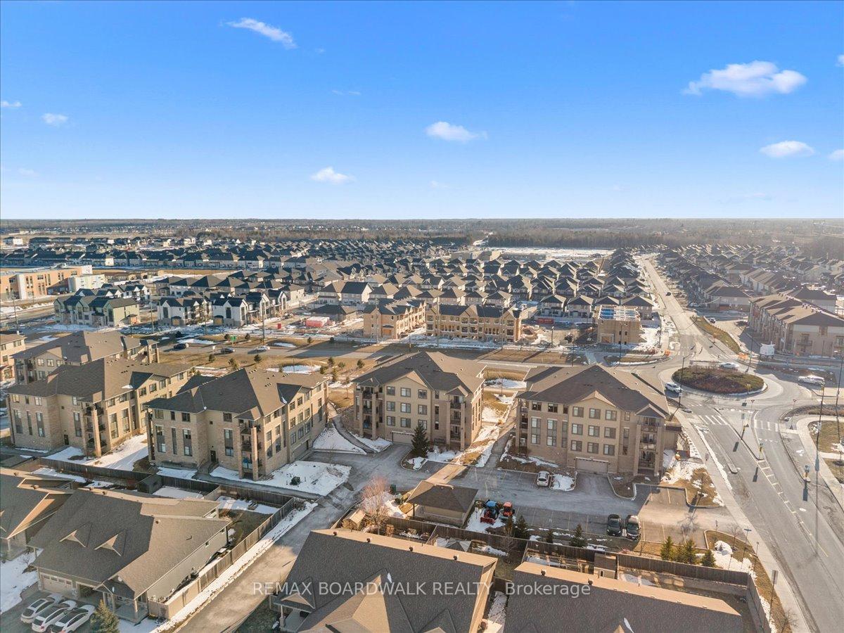 Photo 29 of Unit B102, 210 Janka Private, Ottawa, Kanata - Emerald Meadows/Trailwest — HOMEH