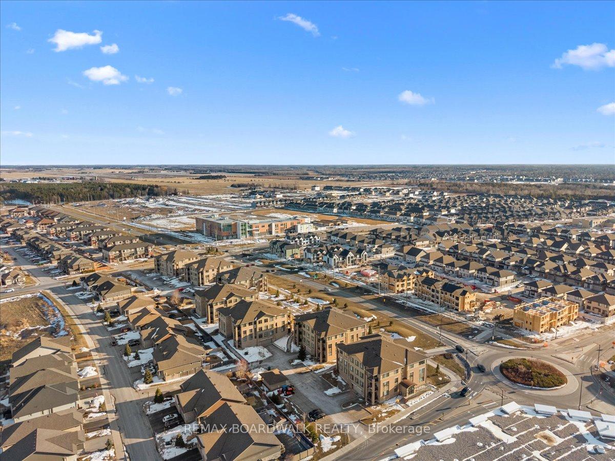 Photo 32 of Unit B102, 210 Janka Private, Ottawa, Kanata - Emerald Meadows/Trailwest — HOMEH