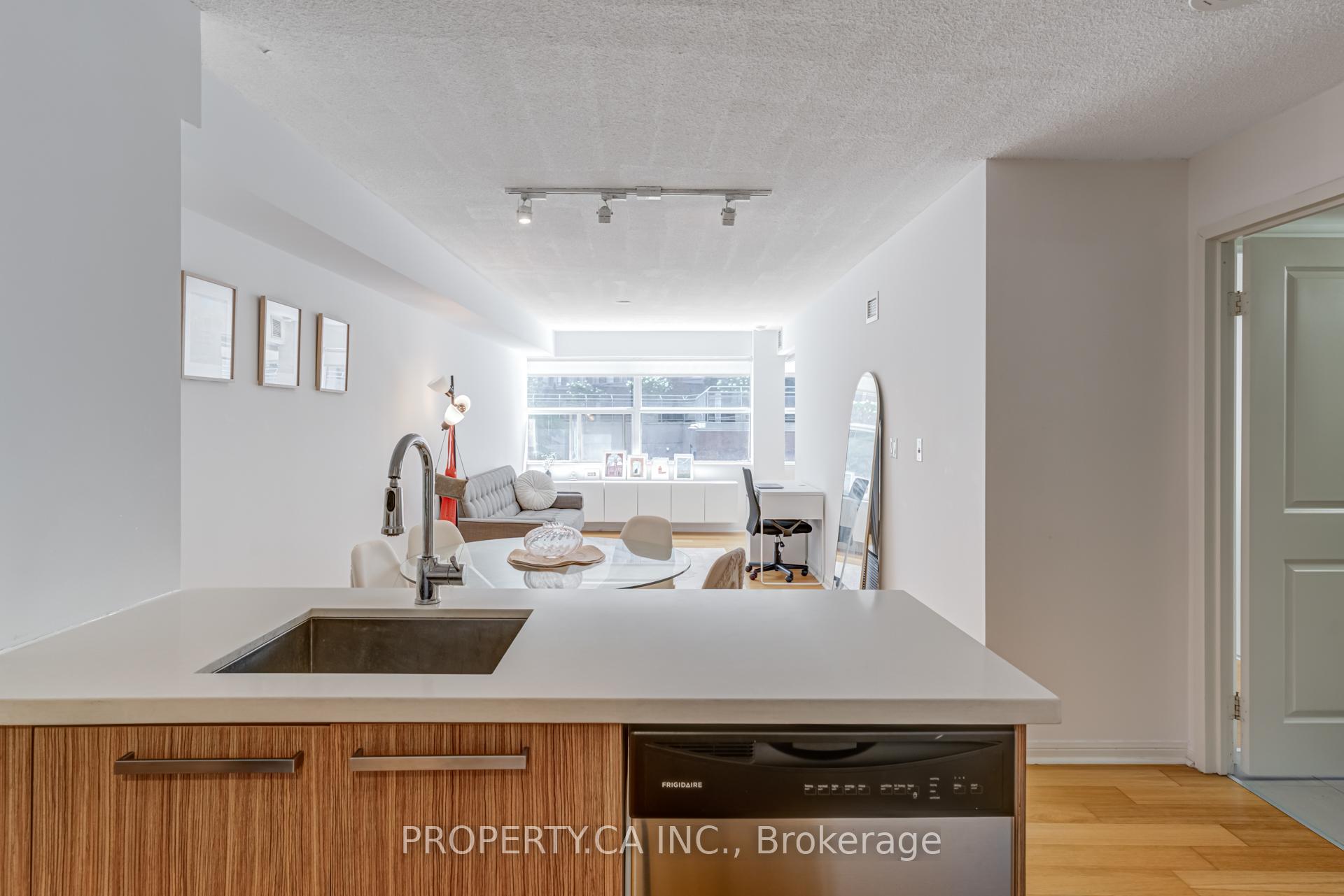 Photo 16 of Unit 103, 11 St. Joseph Street, Toronto, Bay Street Corridor — HOMEH