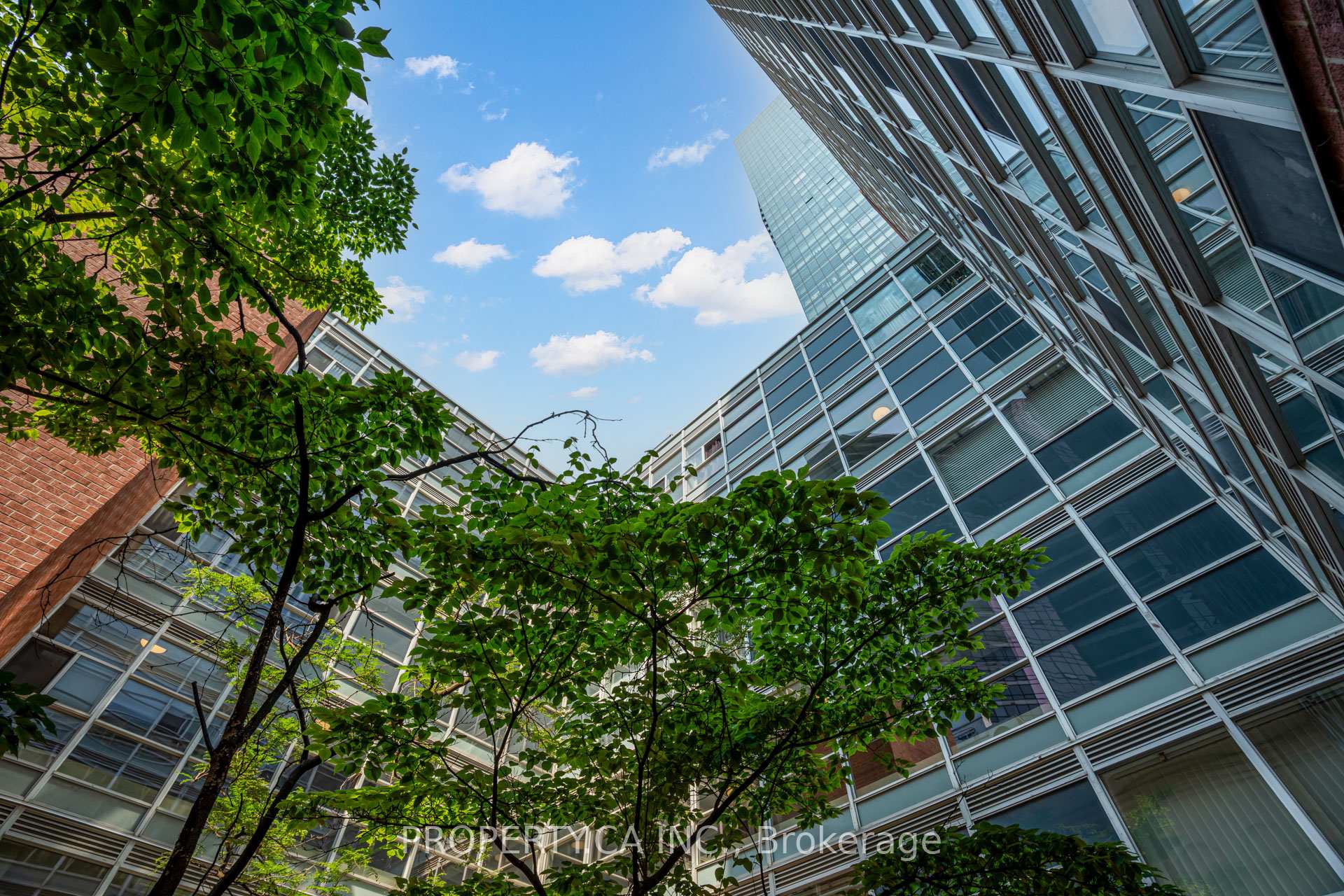 Photo 32 of Unit 103, 11 St. Joseph Street, Toronto, Bay Street Corridor — HOMEH