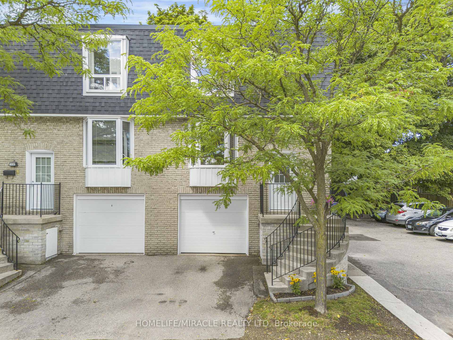 Photo 3 of Unit 51, 210 Royal Orchard Boulevard, Markham, Royal Orchard — HOMEH