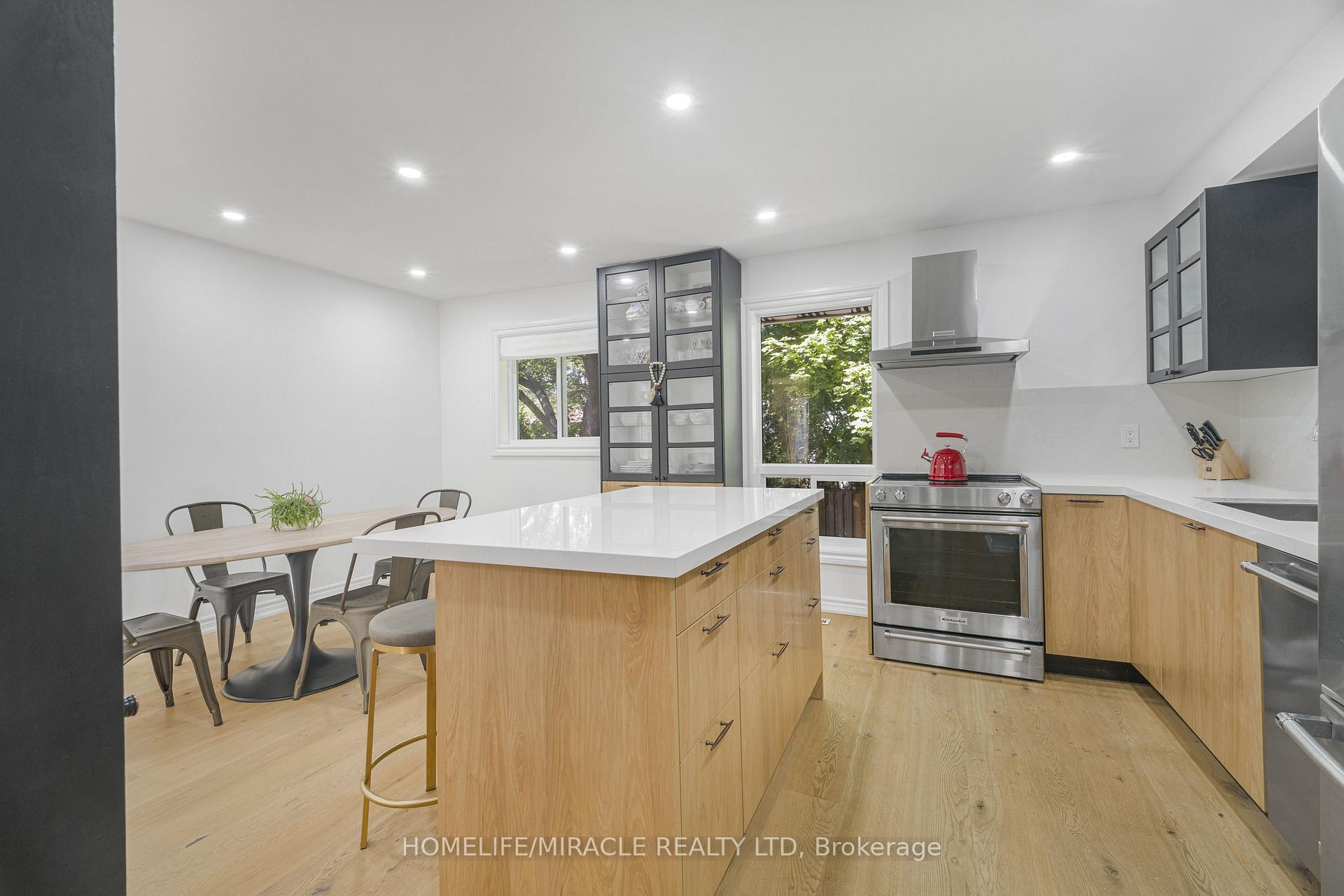 Photo 12 of Unit 51, 210 Royal Orchard Boulevard, Markham, Royal Orchard — HOMEH
