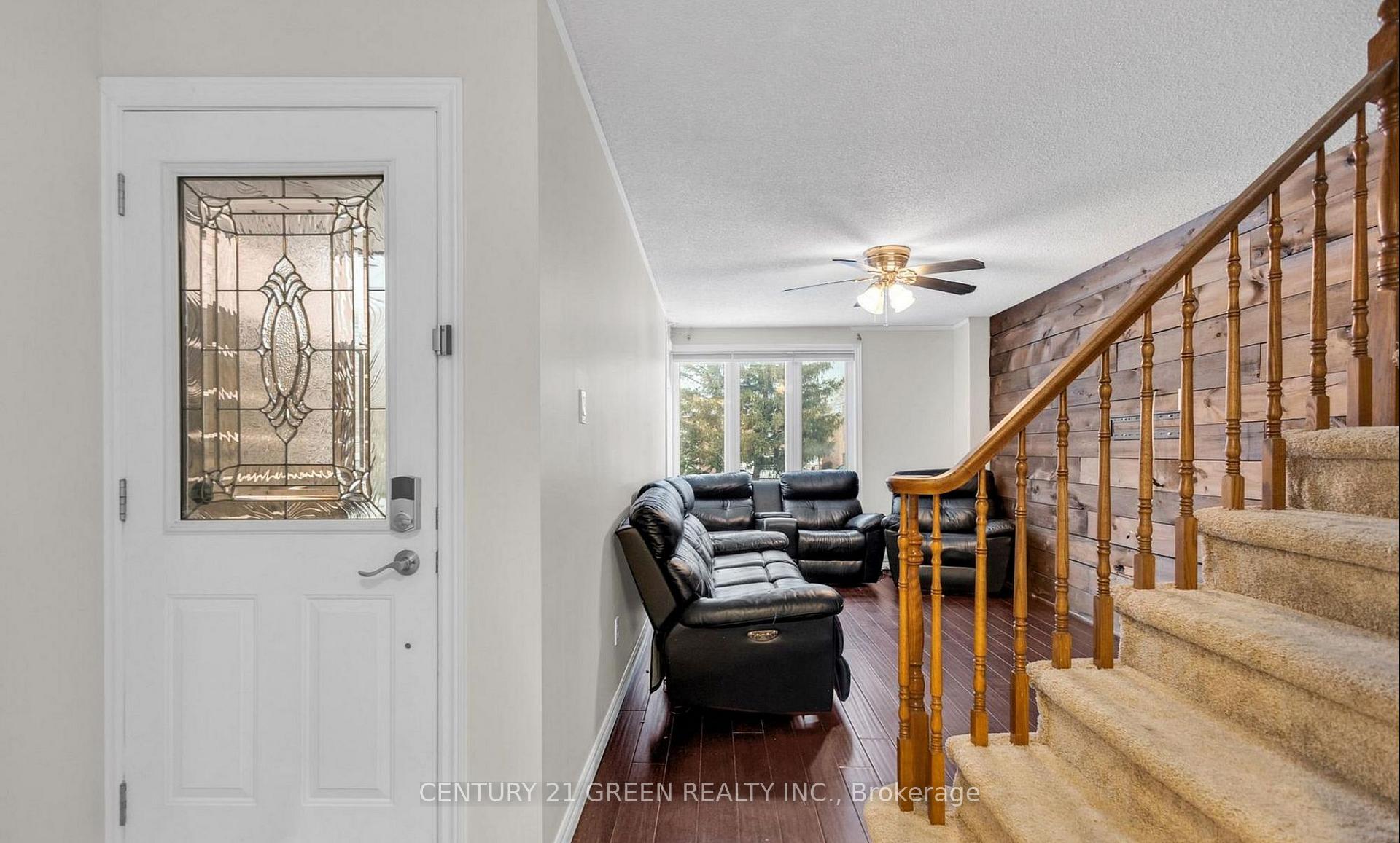 Photo 2 of Unit Main & Upper, 14 Clydebank Place, Hamilton, Stoney Creek — HOMEH