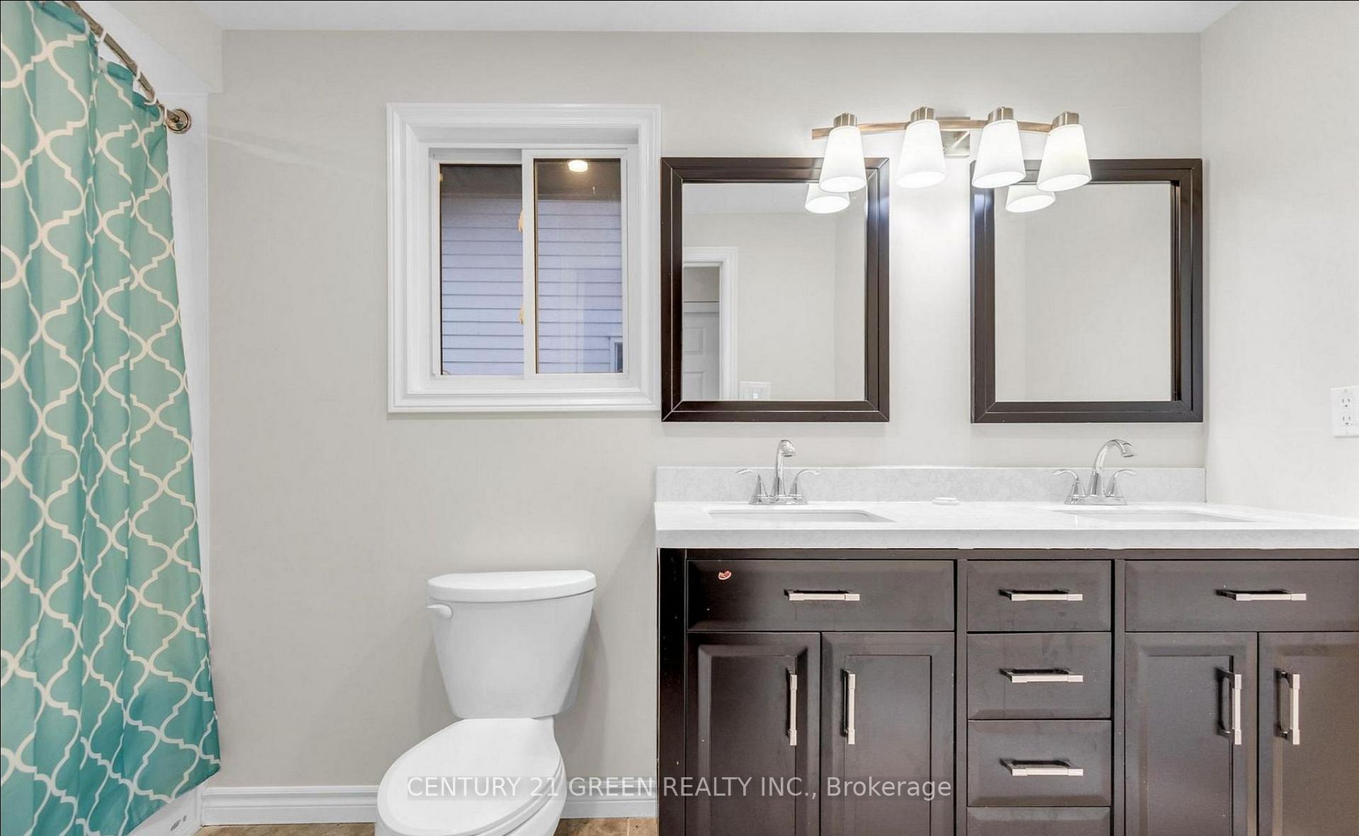 Photo 10 of Unit Main & Upper, 14 Clydebank Place, Hamilton, Stoney Creek — HOMEH