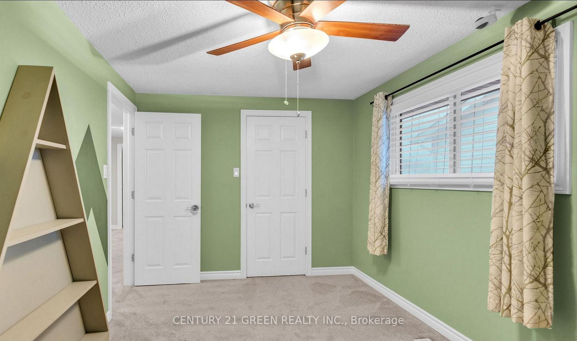 Photo 12 of Unit Main & Upper, 14 Clydebank Place, Hamilton, Stoney Creek — HOMEH