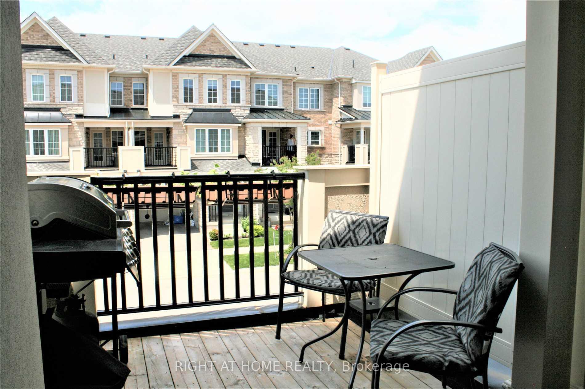 Photo 3 of 282 Jemima Drive E, Oakville, Glenorchy — HOMEH