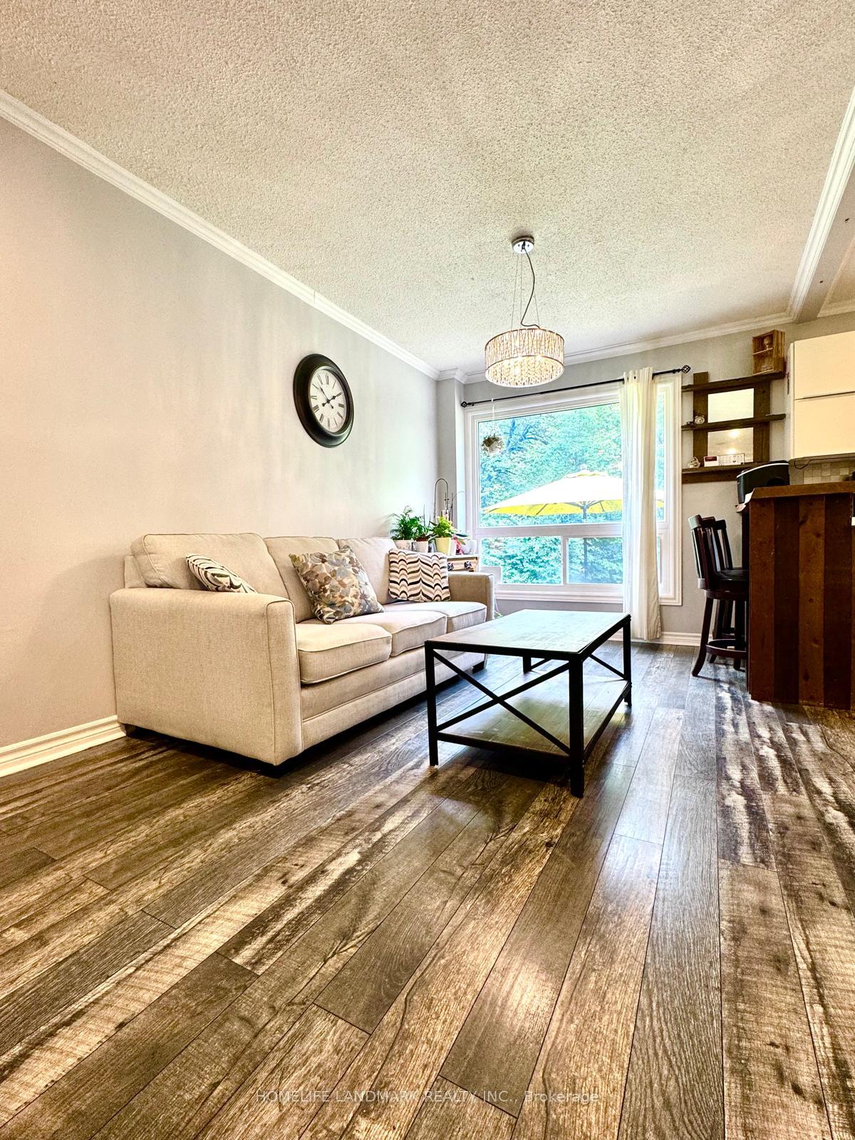 Photo 35 of 45 Sandusky Crescent, Aurora, Aurora Highlands — HOMEH