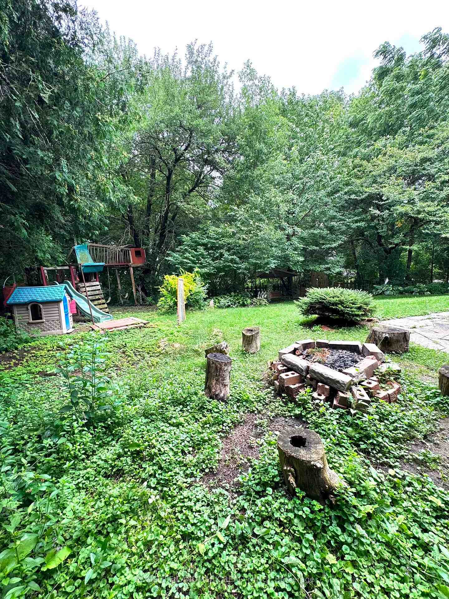 Photo 41 of 45 Sandusky Crescent, Aurora, Aurora Highlands — HOMEH