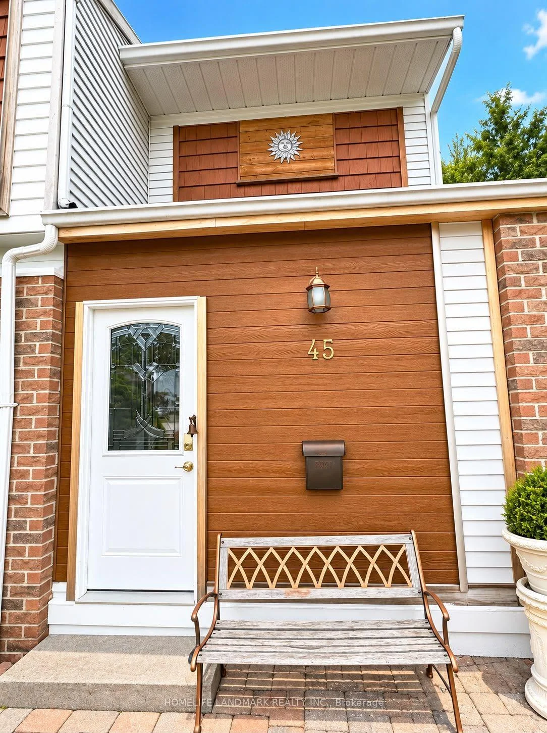 Photo 1 of 45 Sandusky Crescent, Aurora, Aurora Highlands — HOMEH