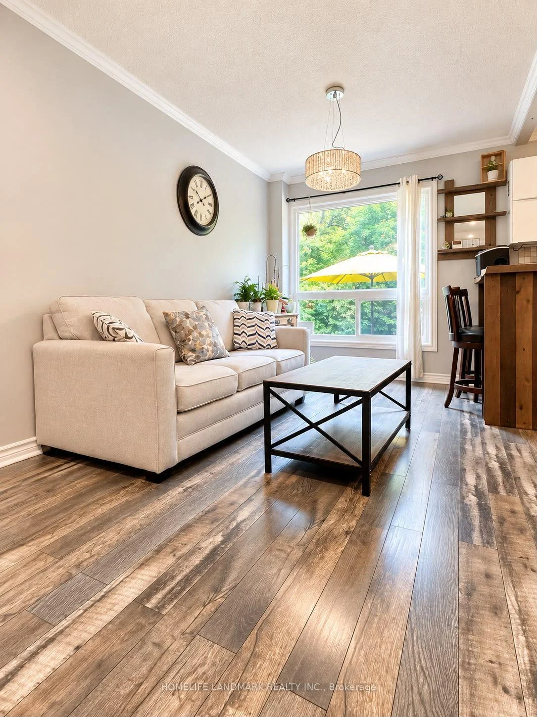 Photo 16 of 45 Sandusky Crescent, Aurora, Aurora Highlands — HOMEH