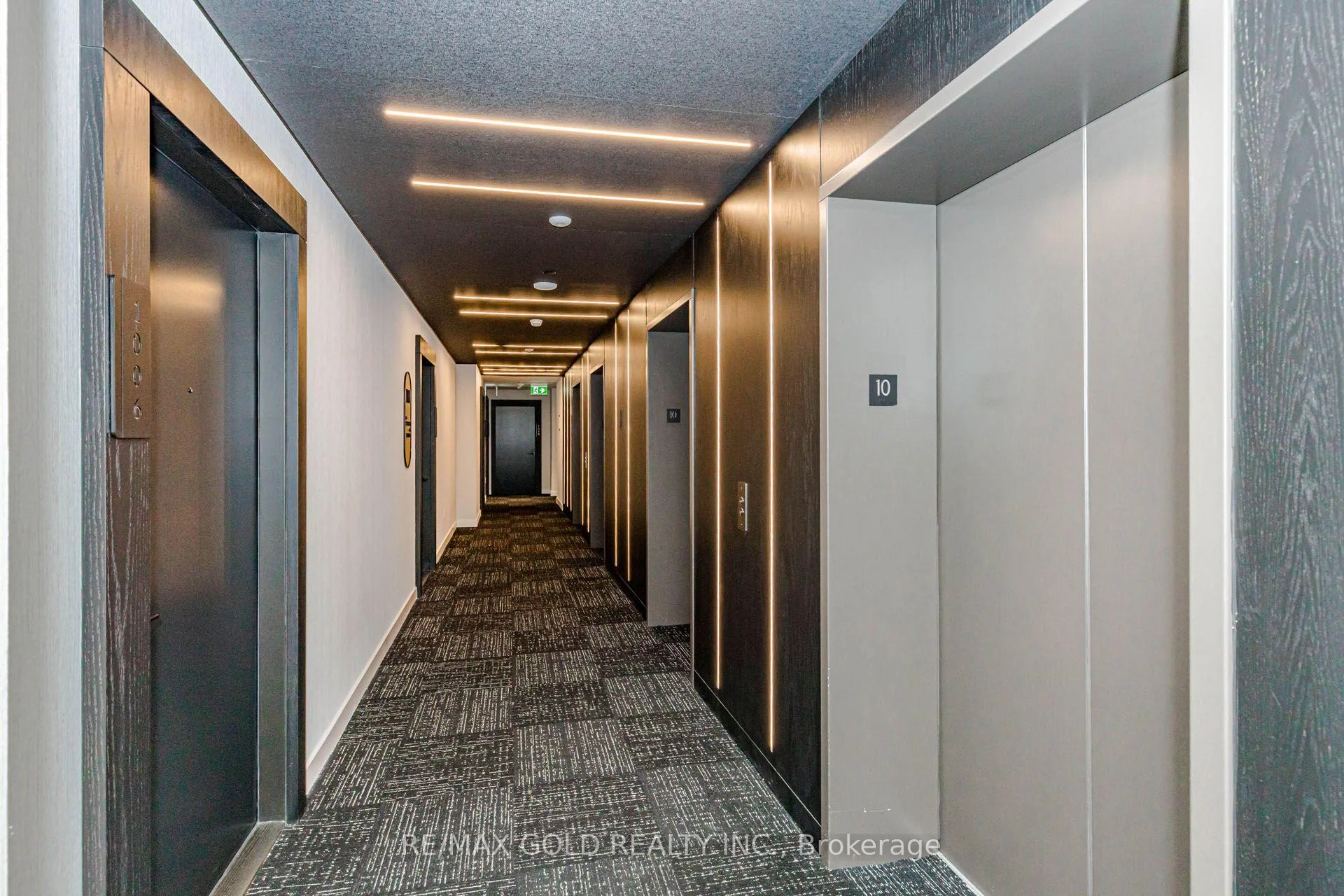 Photo 8 of 127 Broadway Avenue, Toronto, Mount Pleasant West — HOMEH