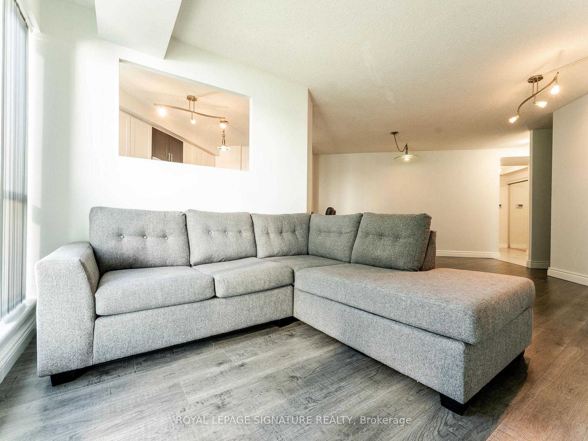 Photo 12 of Unit 1701, 10 Yonge Street, Toronto, Waterfront Communities — HOMEH