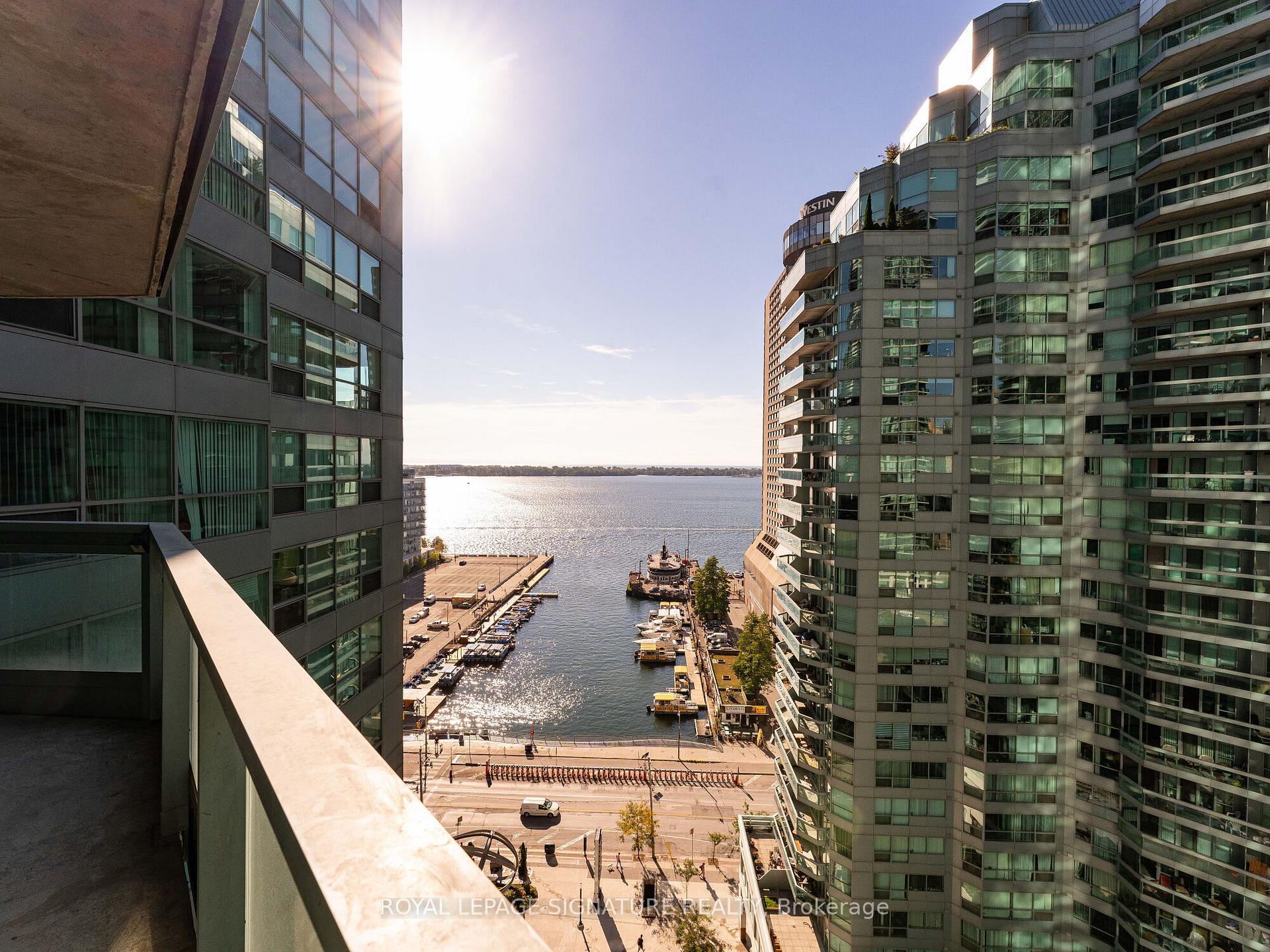 Photo 31 of Unit 1701, 10 Yonge Street, Toronto, Waterfront Communities — HOMEH