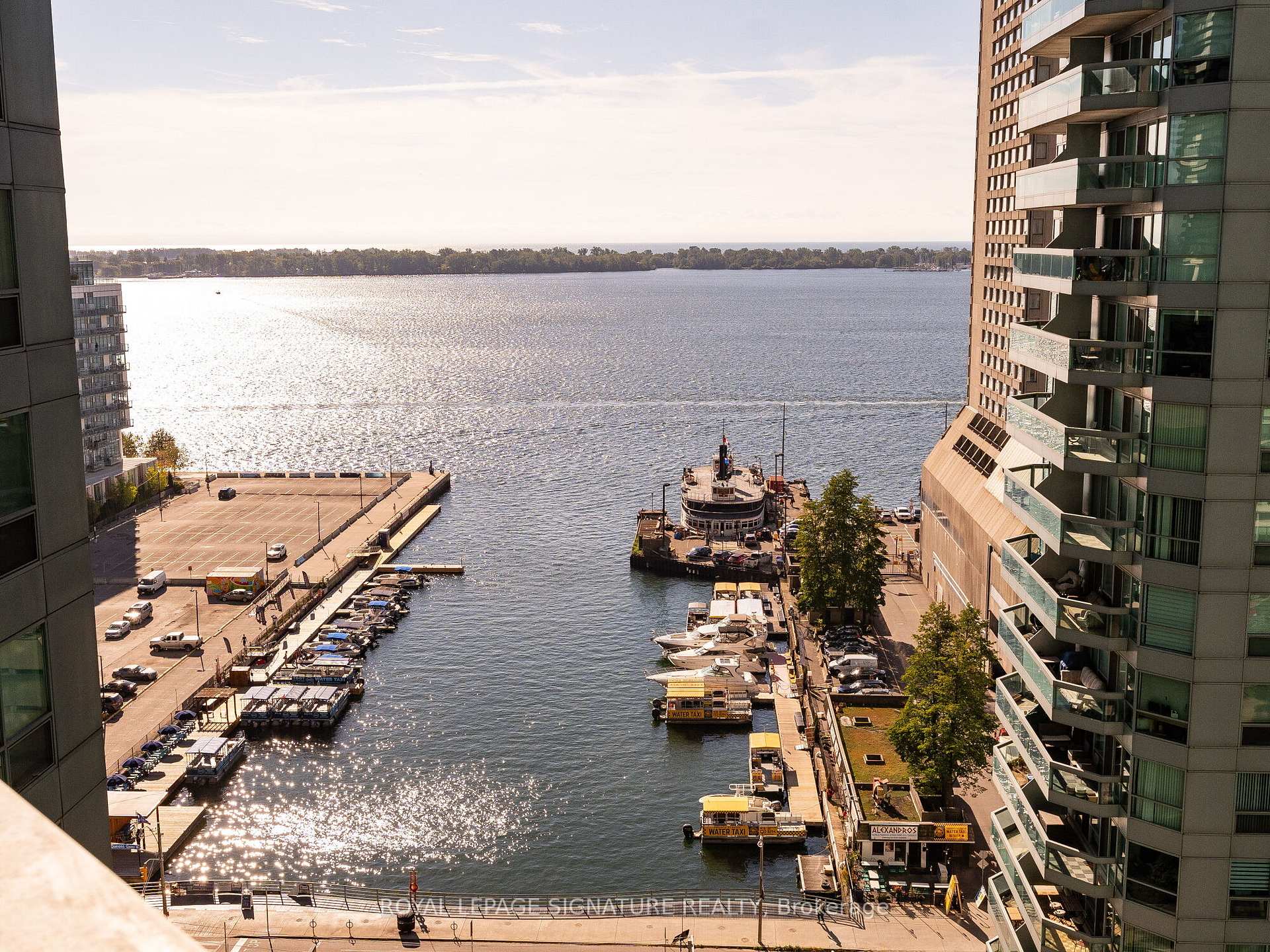 Photo 32 of Unit 1701, 10 Yonge Street, Toronto, Waterfront Communities — HOMEH