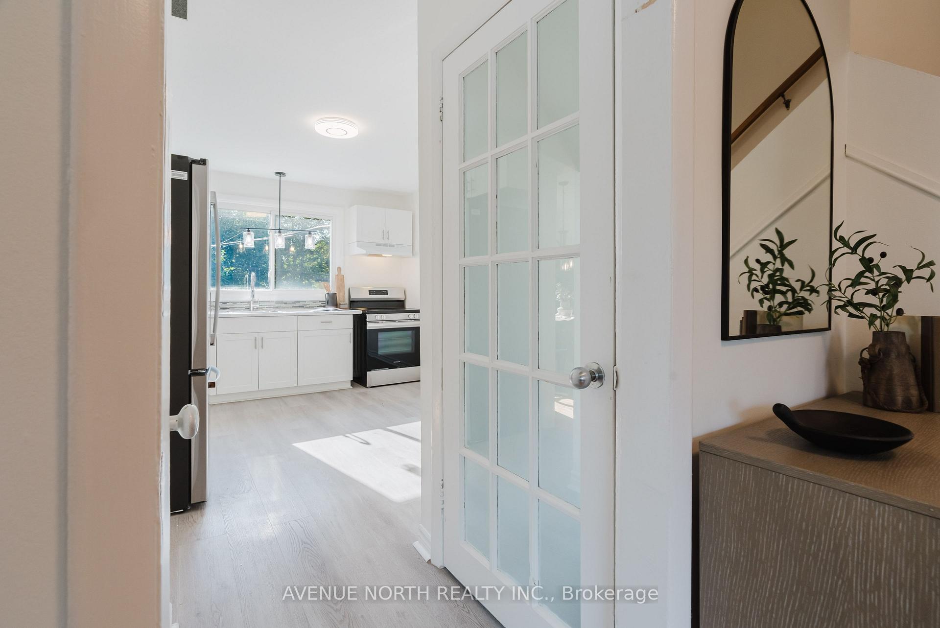 Photo 20 of 2732-2730 Colman Street, Ottawa, Riverside Park — HOMEH